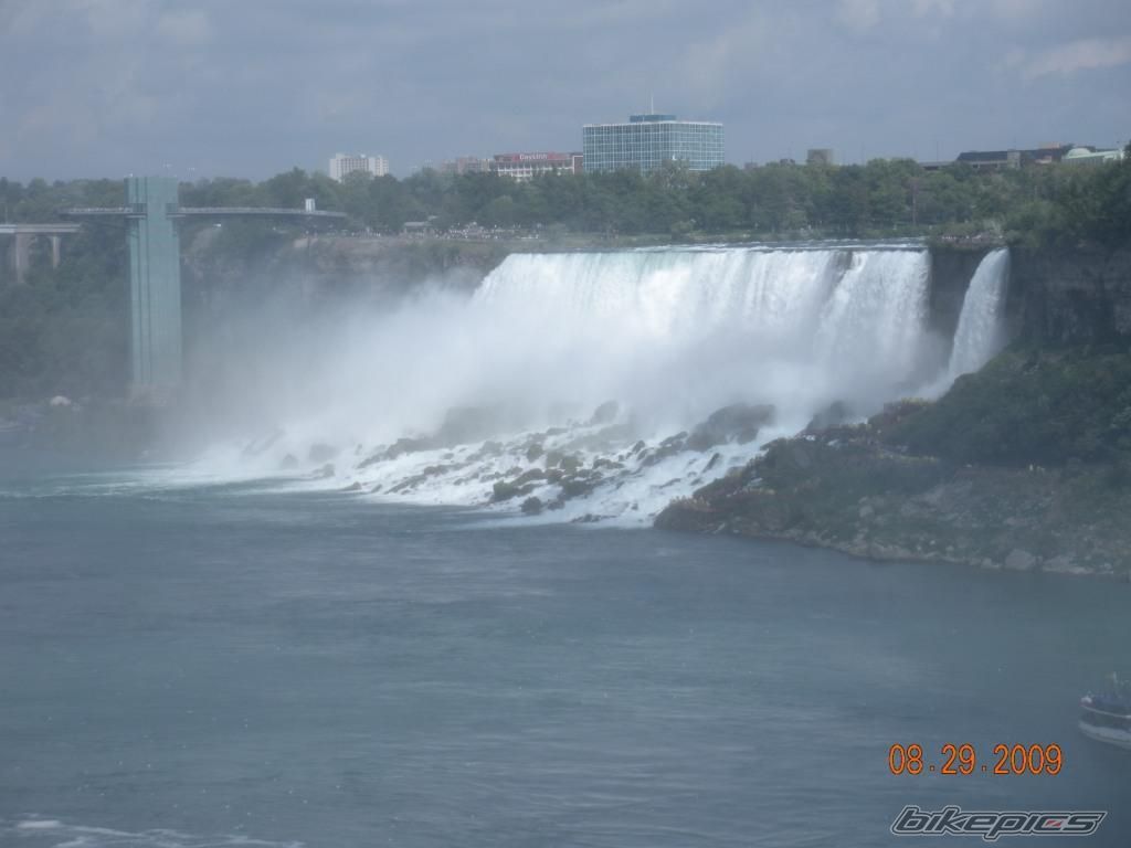 Photo 1835185