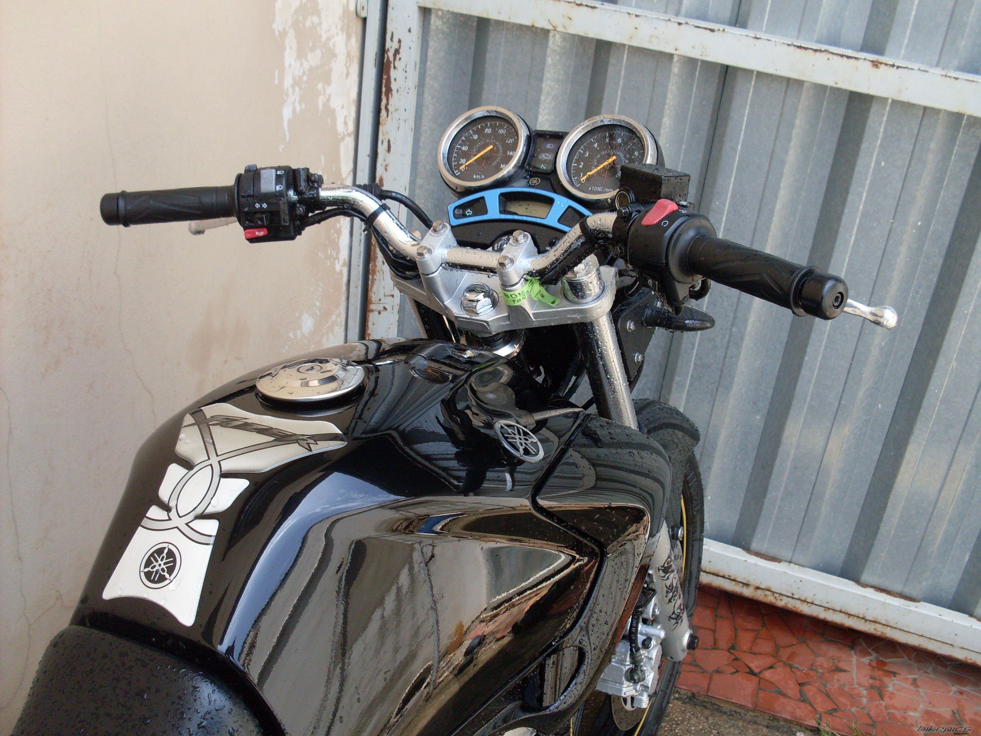Photo 1835199