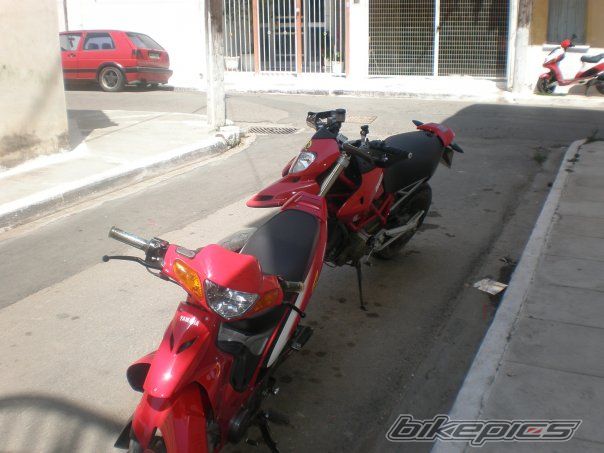 Photo 1835260