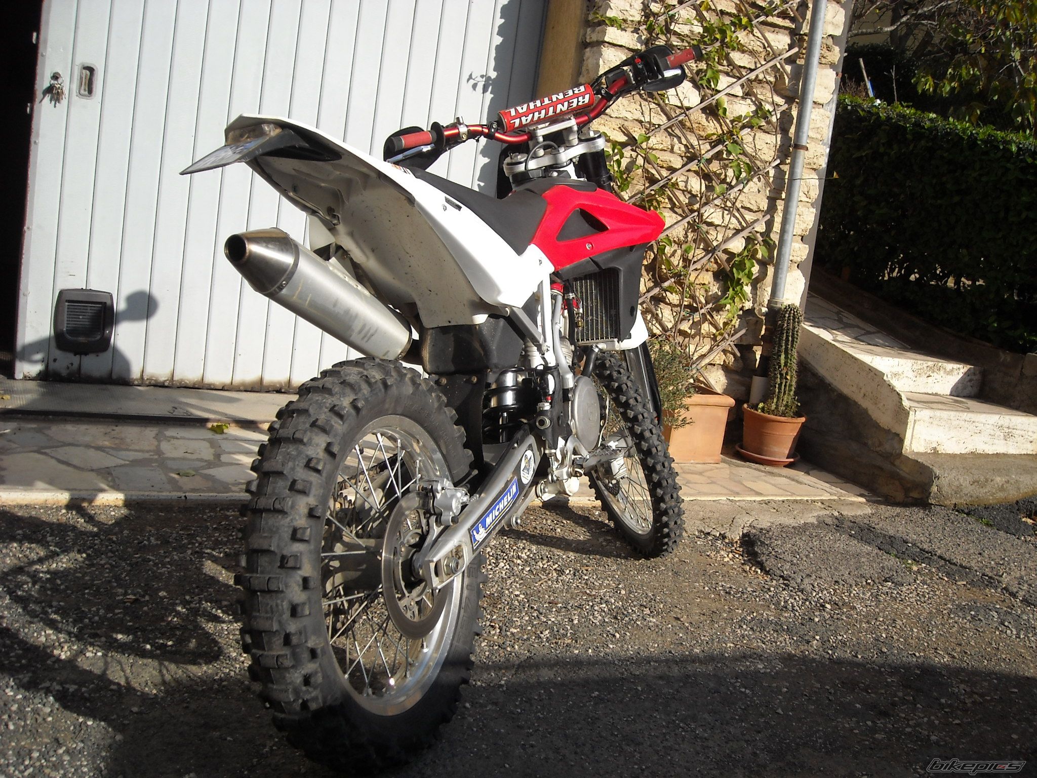 Photo 1835416