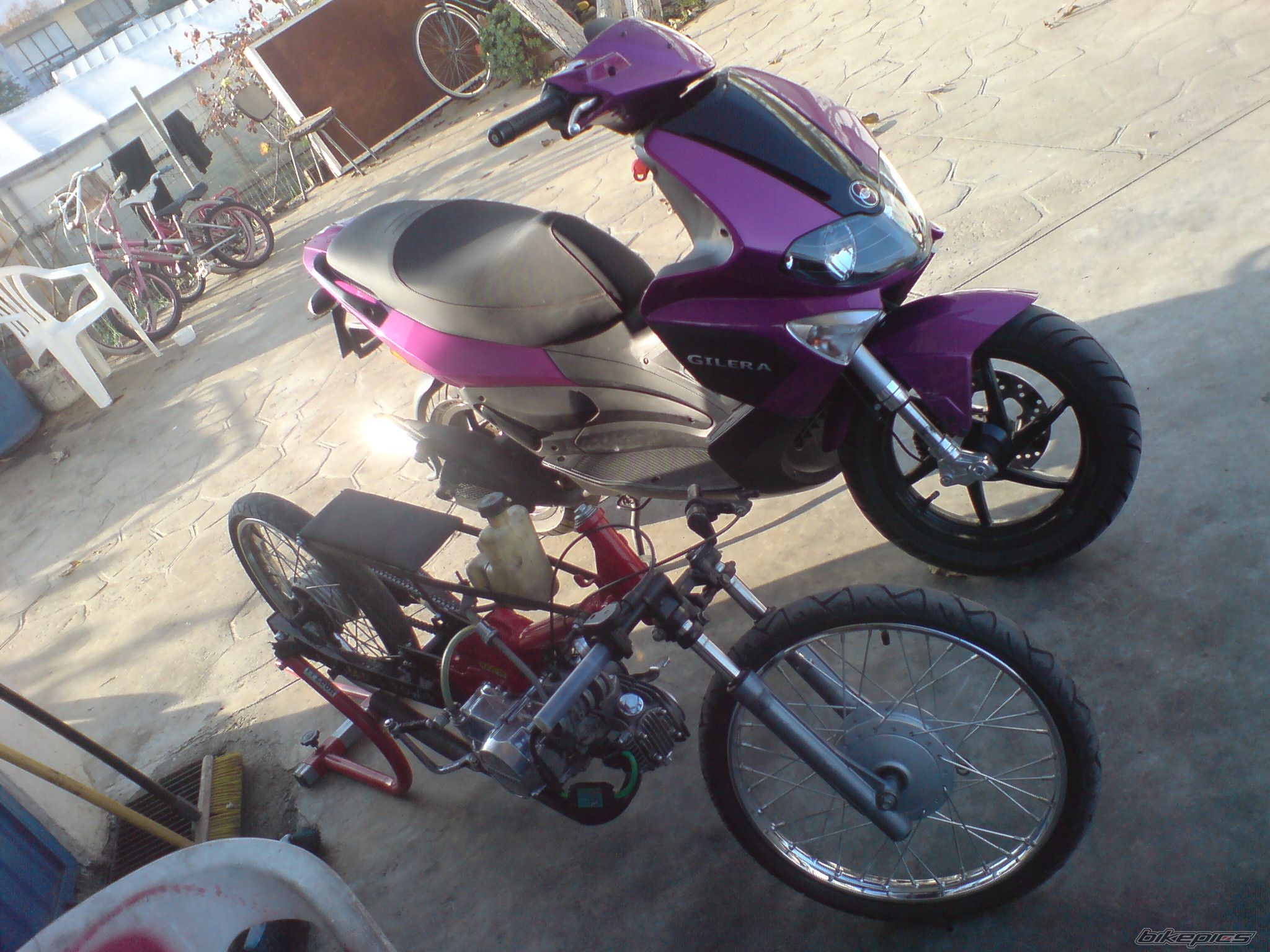 Photo 1835593