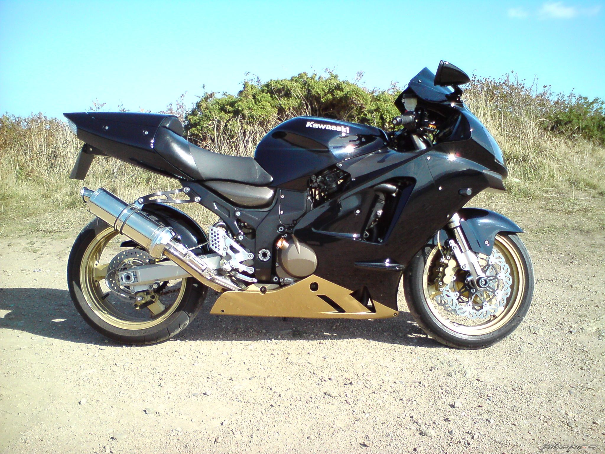 Photo 1835674