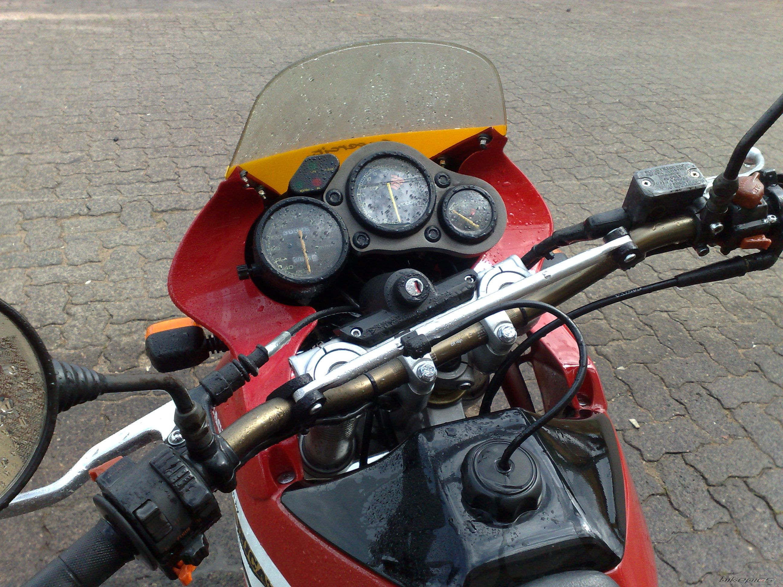 Photo 1835811