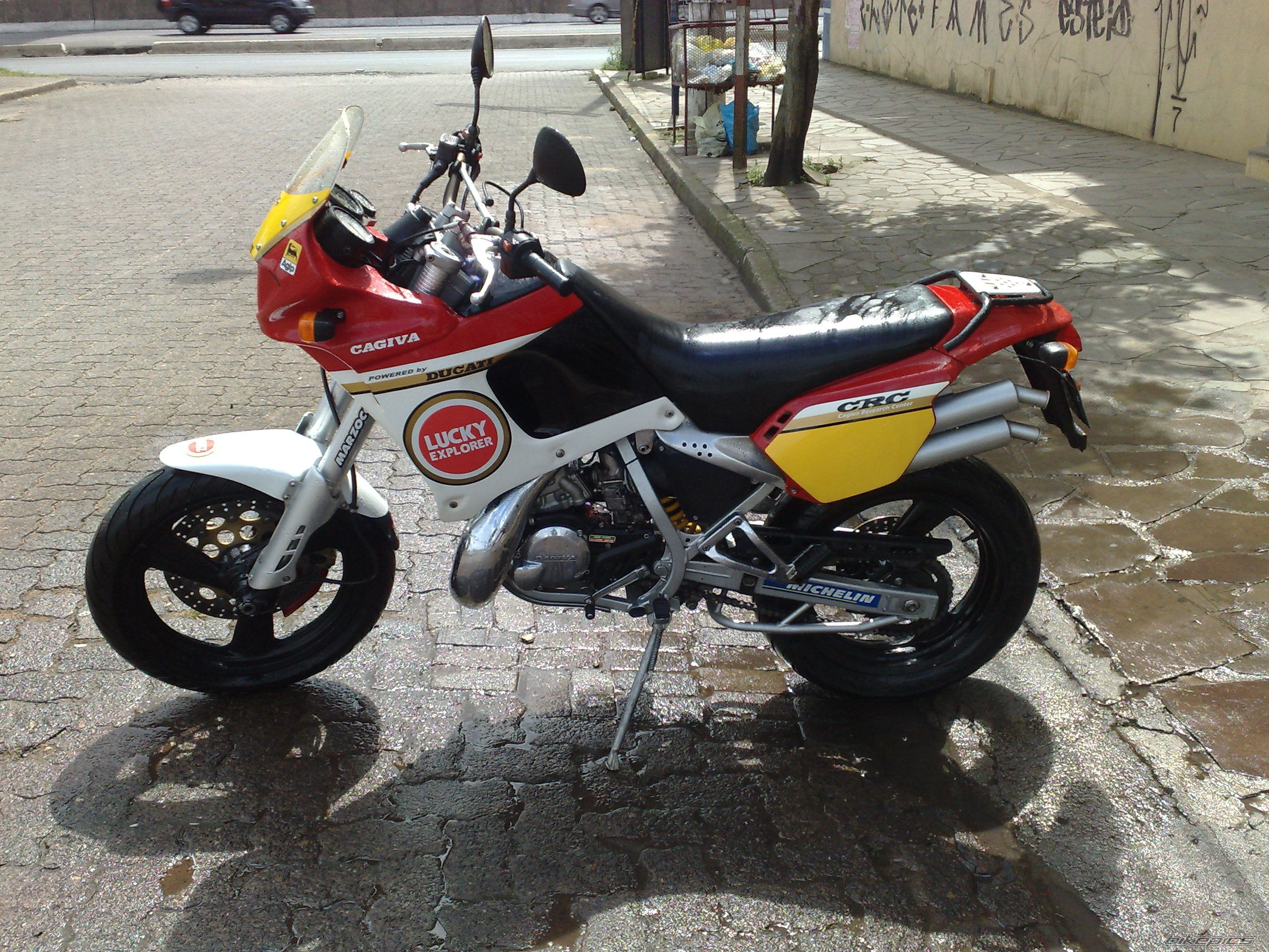 Photo 1835814