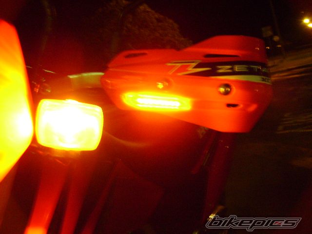 Photo 1835834
