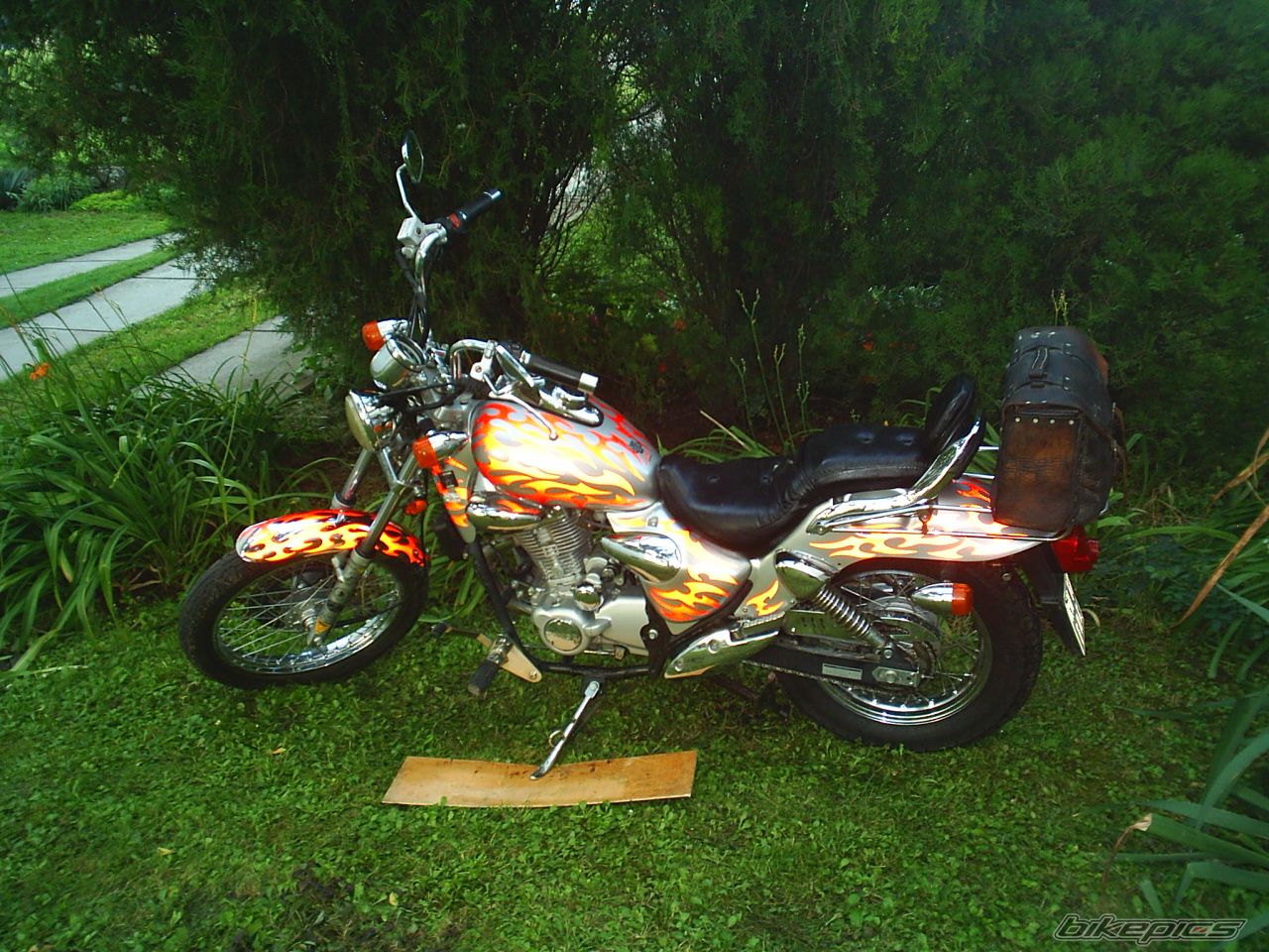 Photo 1835975