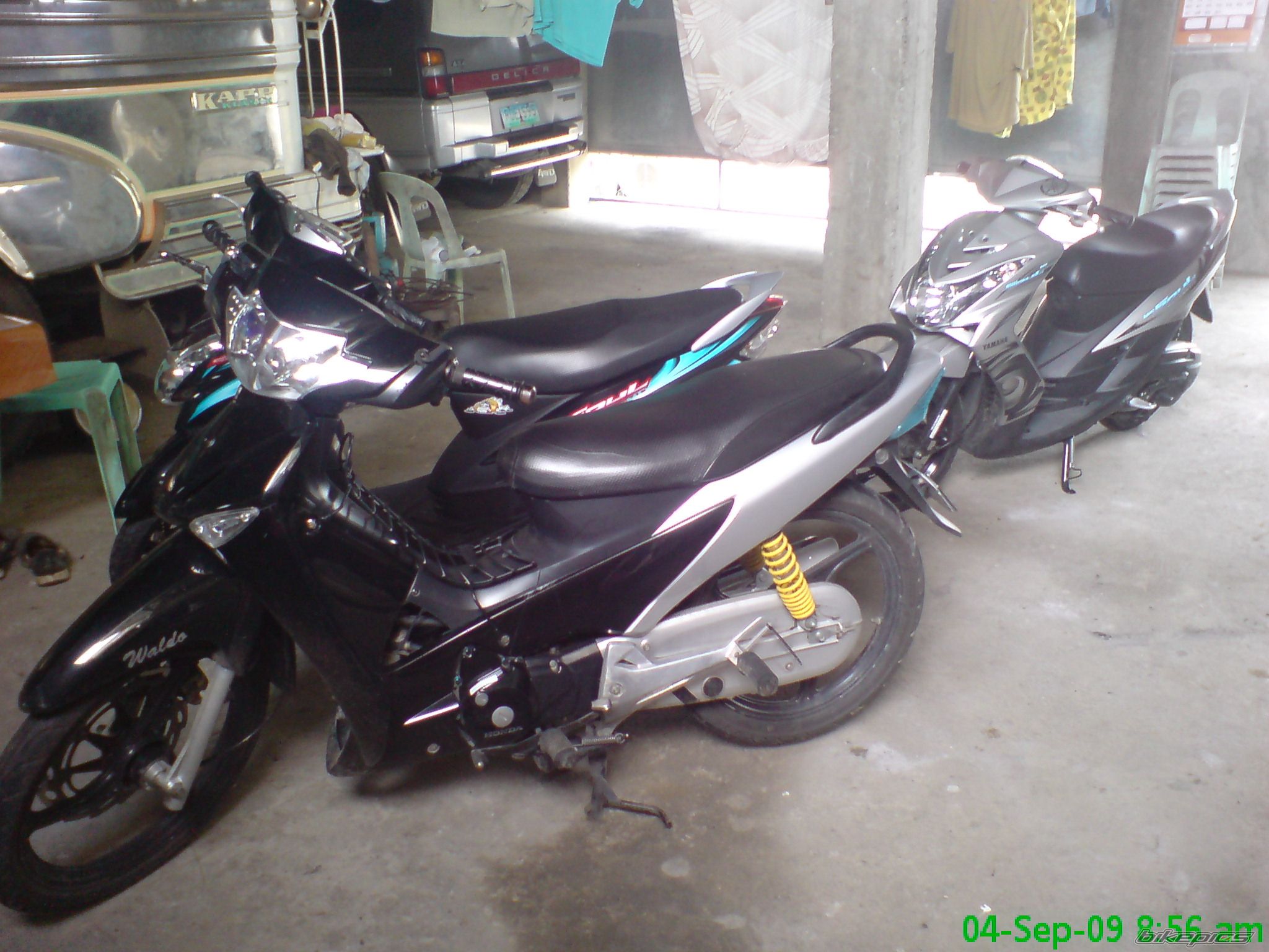 Photo 1836148