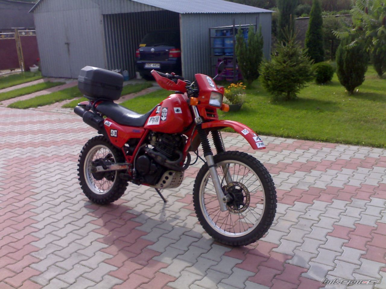 Photo 1836311