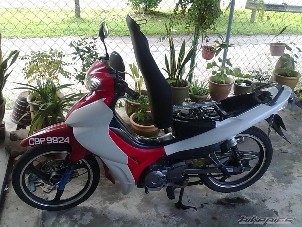 Photo 1836324