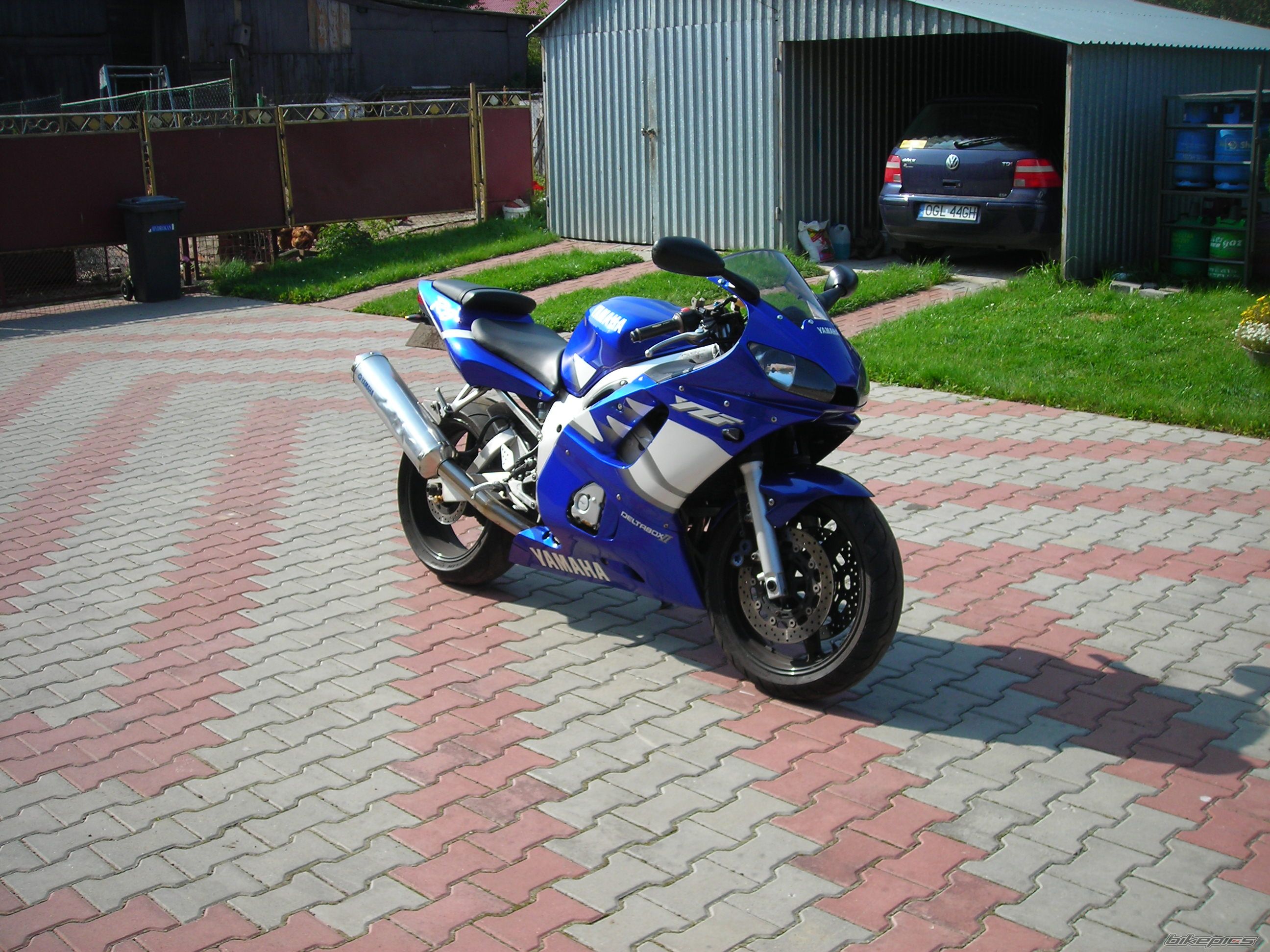 Photo 1836361