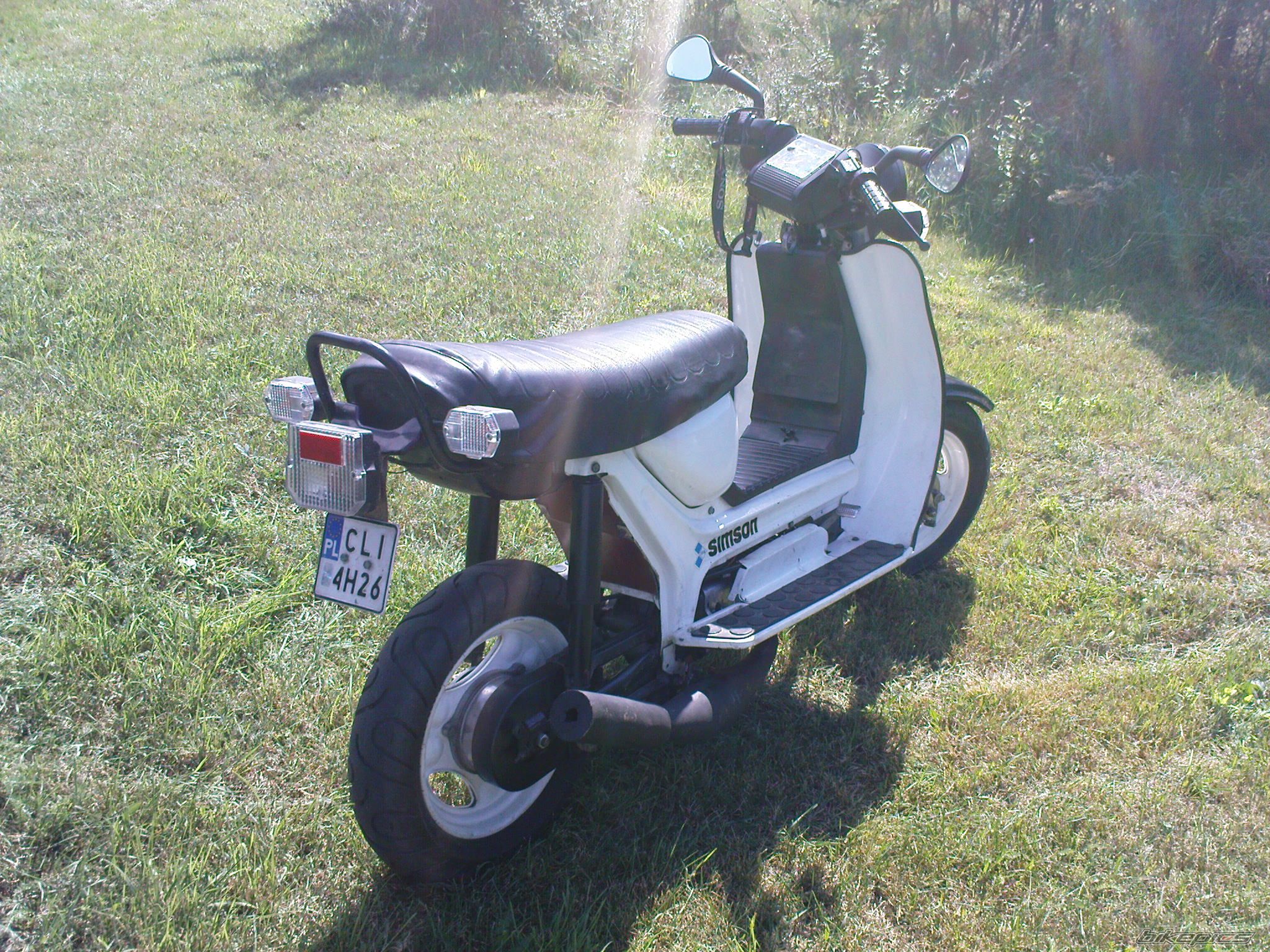 Photo 1836371