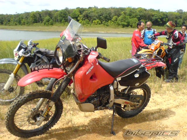 Photo 1836472