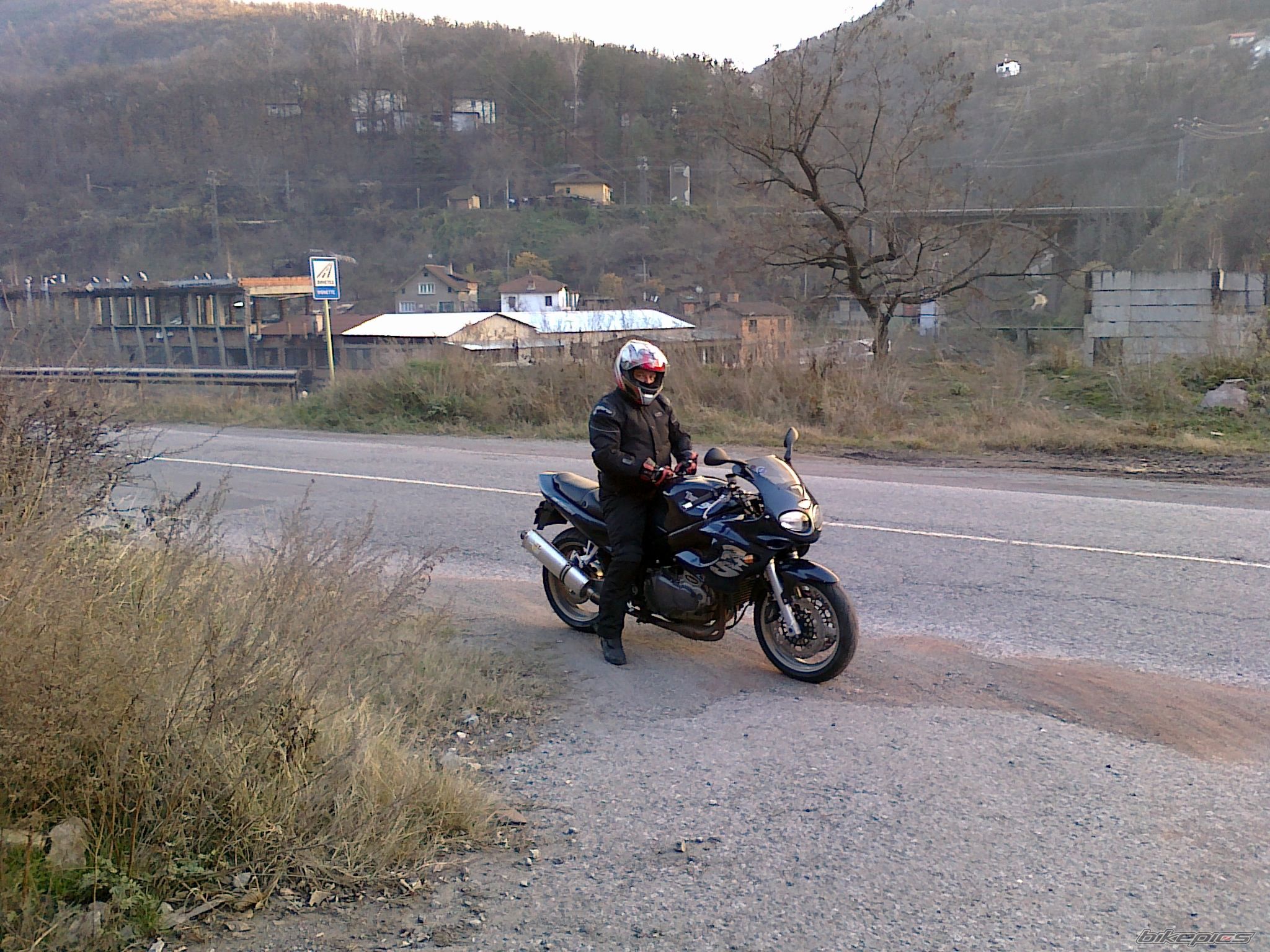 Photo 1836653