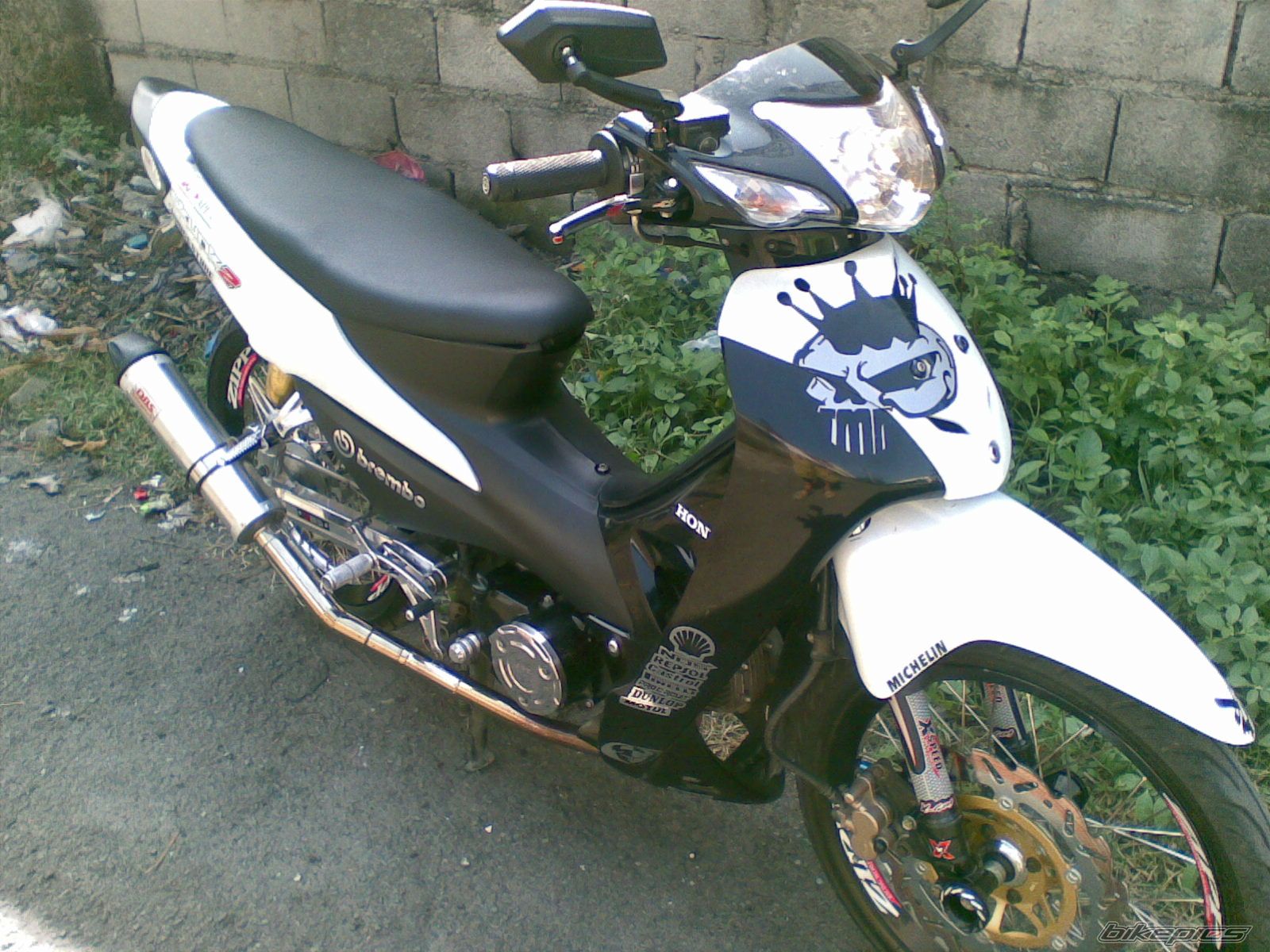 Photo 1837023