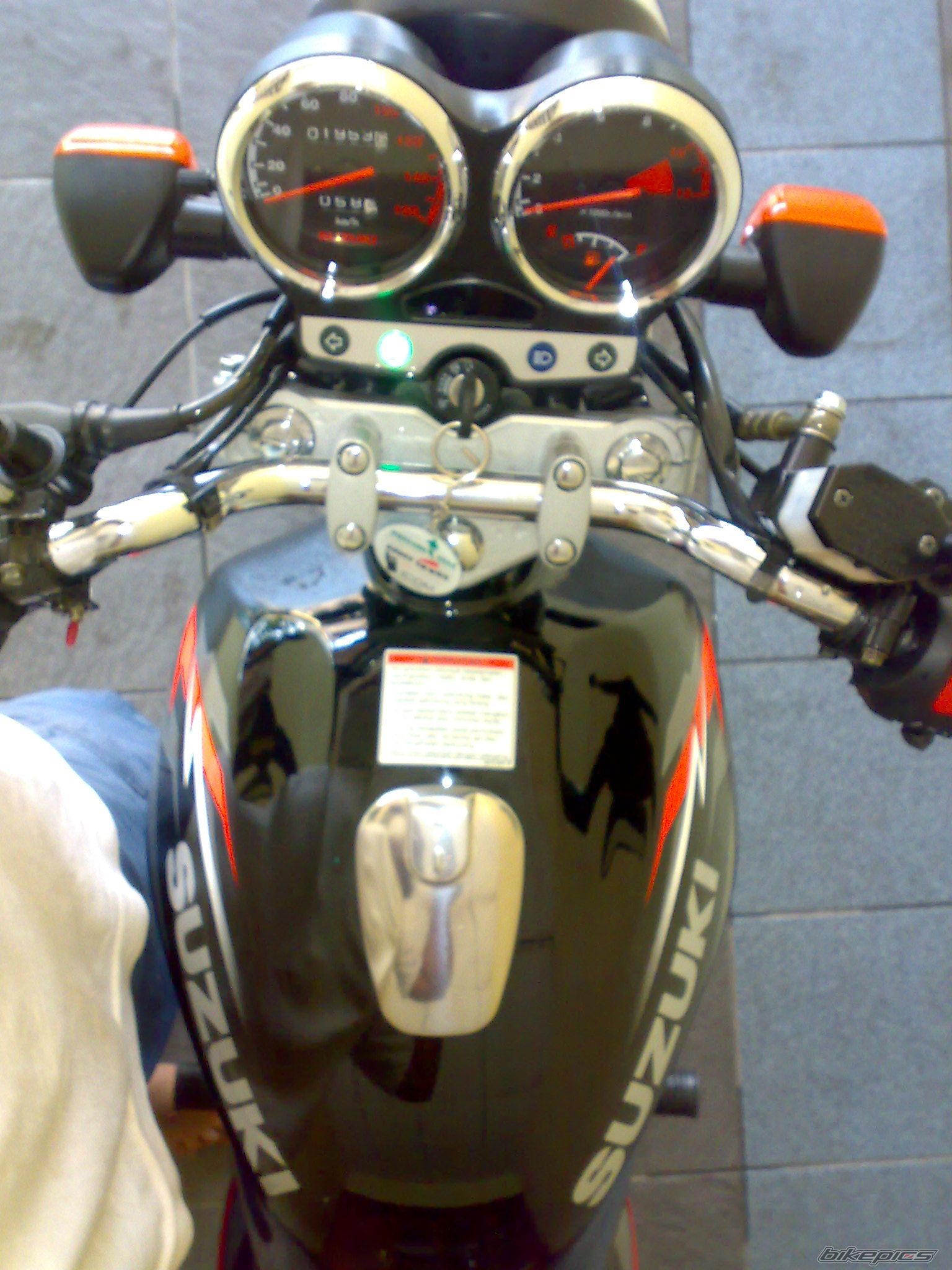 Photo 1837085
