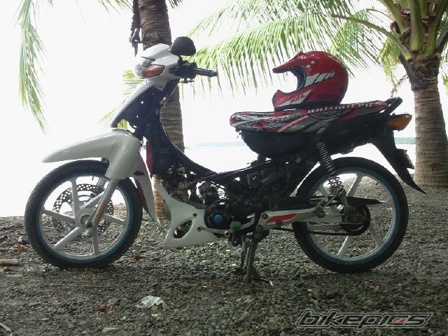 Photo 1837227