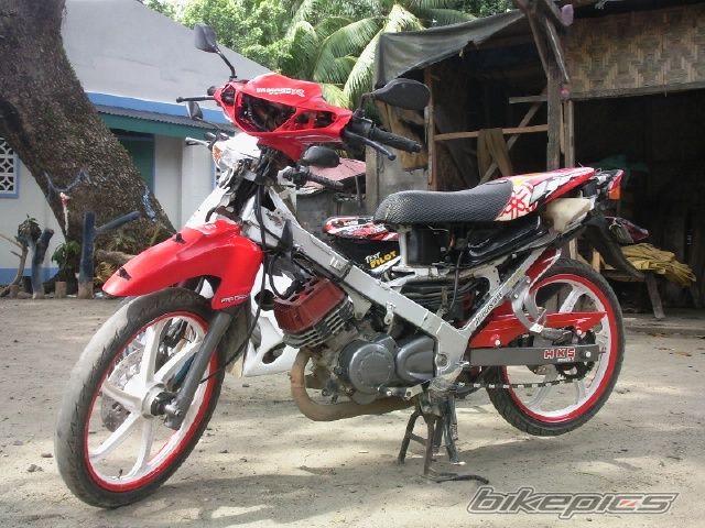 Photo 1837234