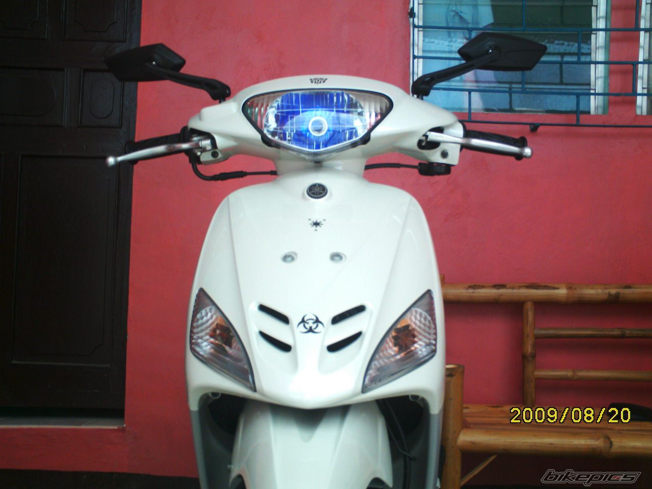 Photo 1837244