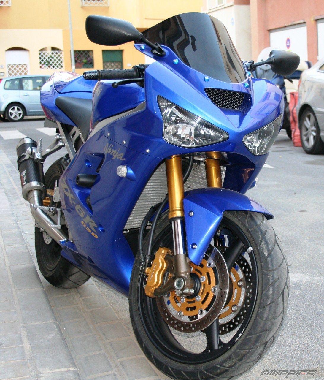 Photo 1837270