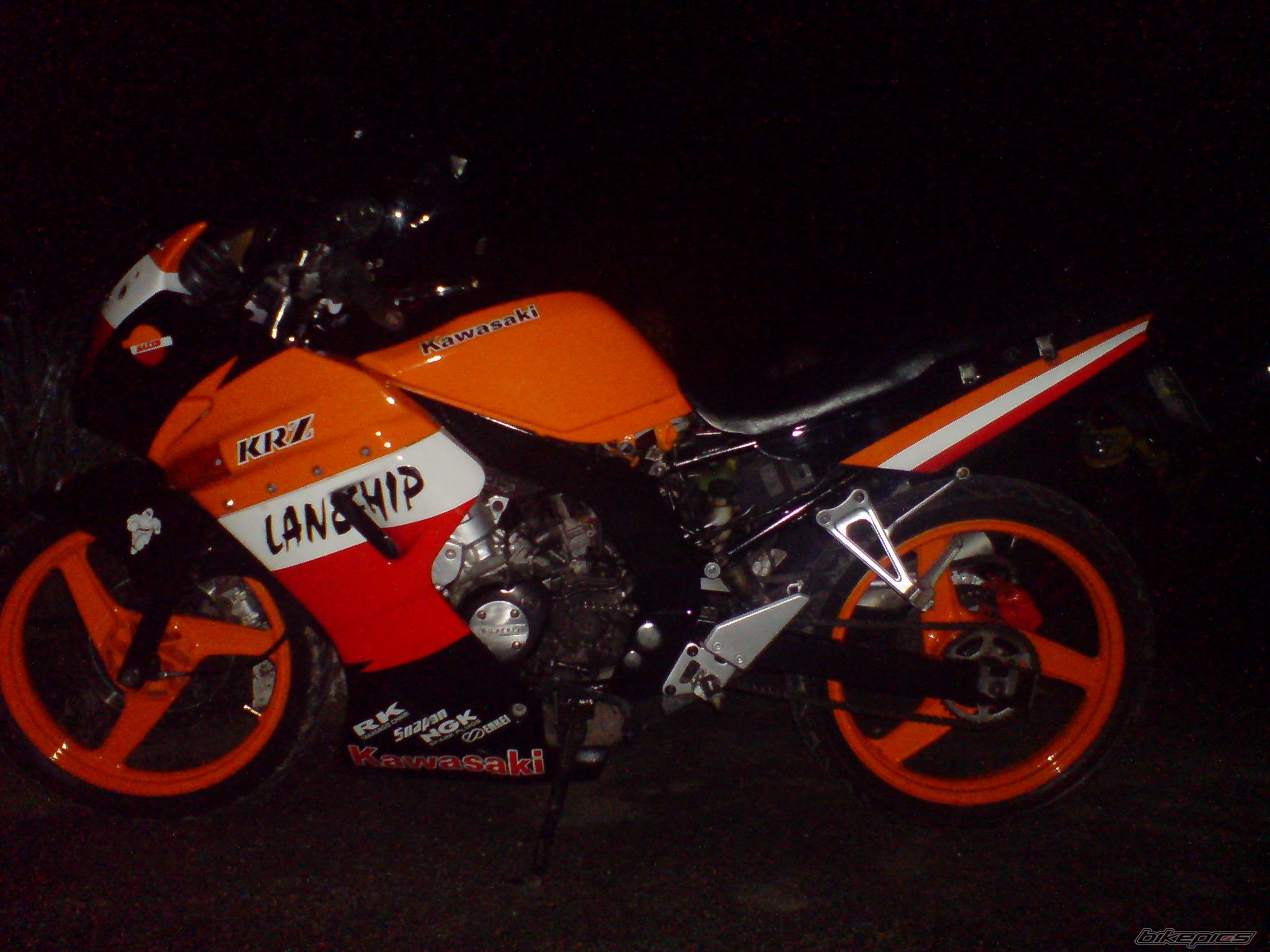 Photo 1837584