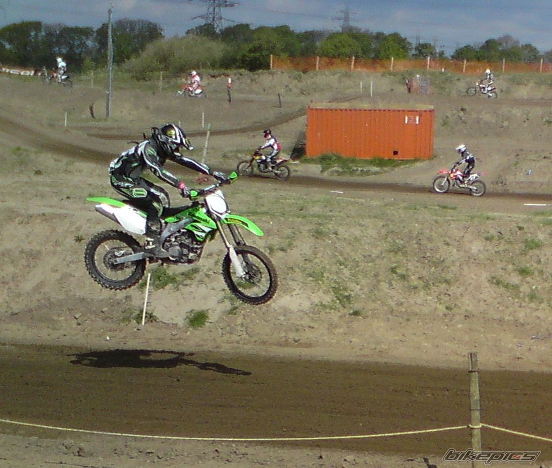 Photo 1837694