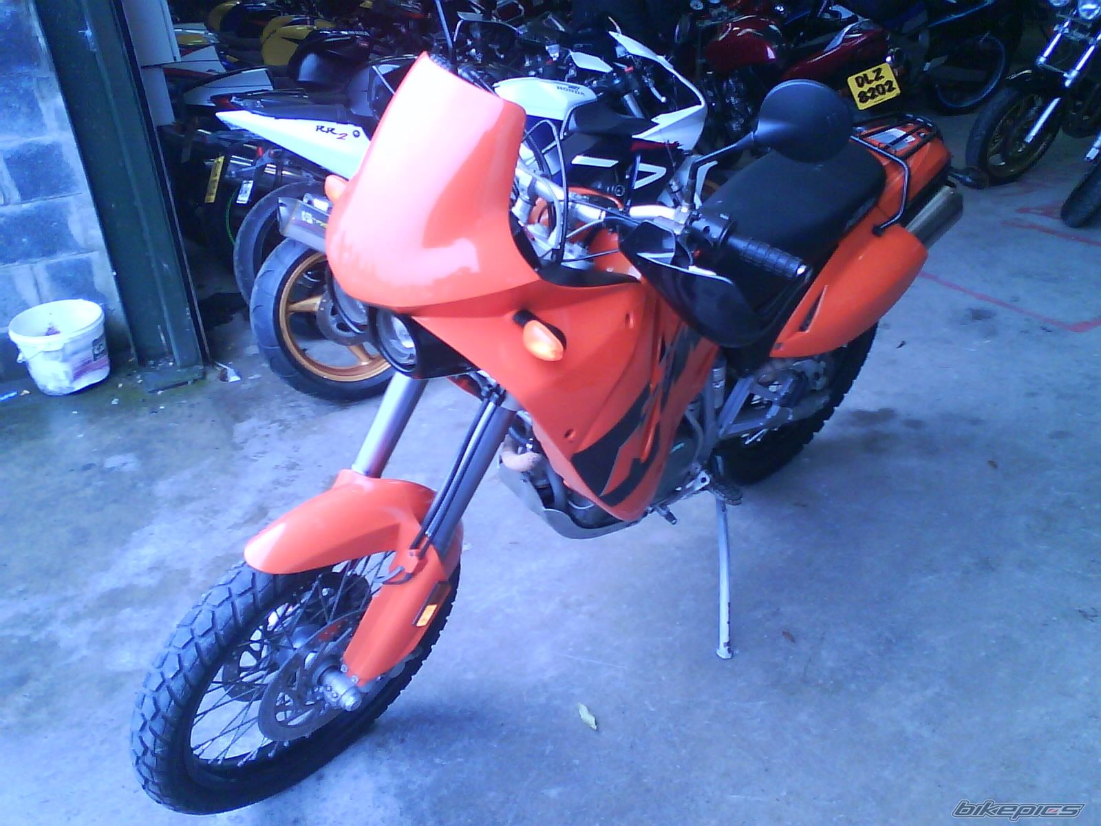 Photo 1837695