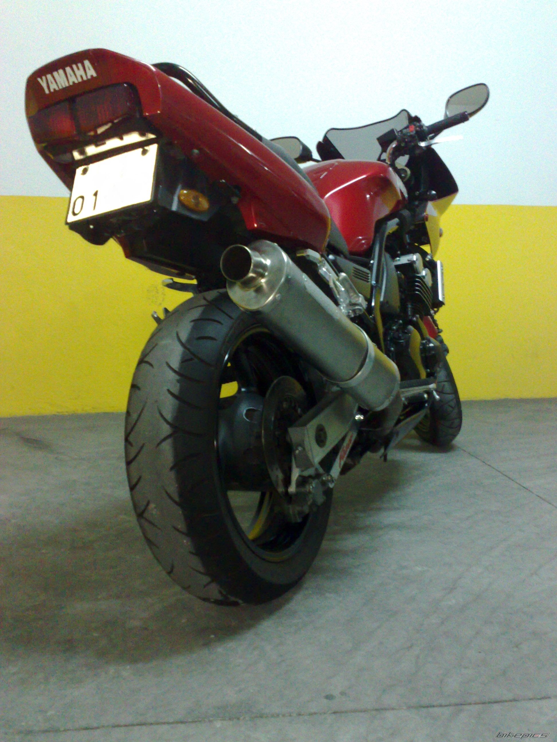 Photo 1837749
