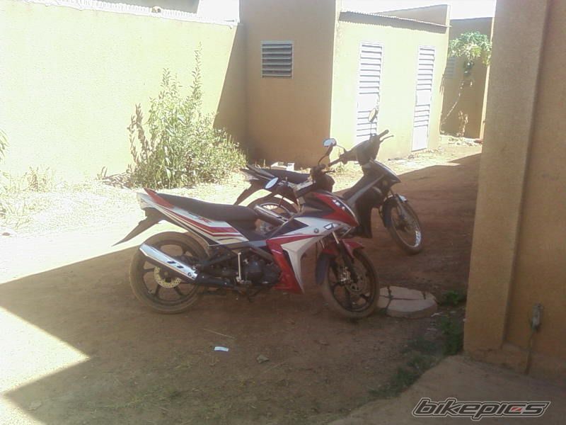 Photo 1837856