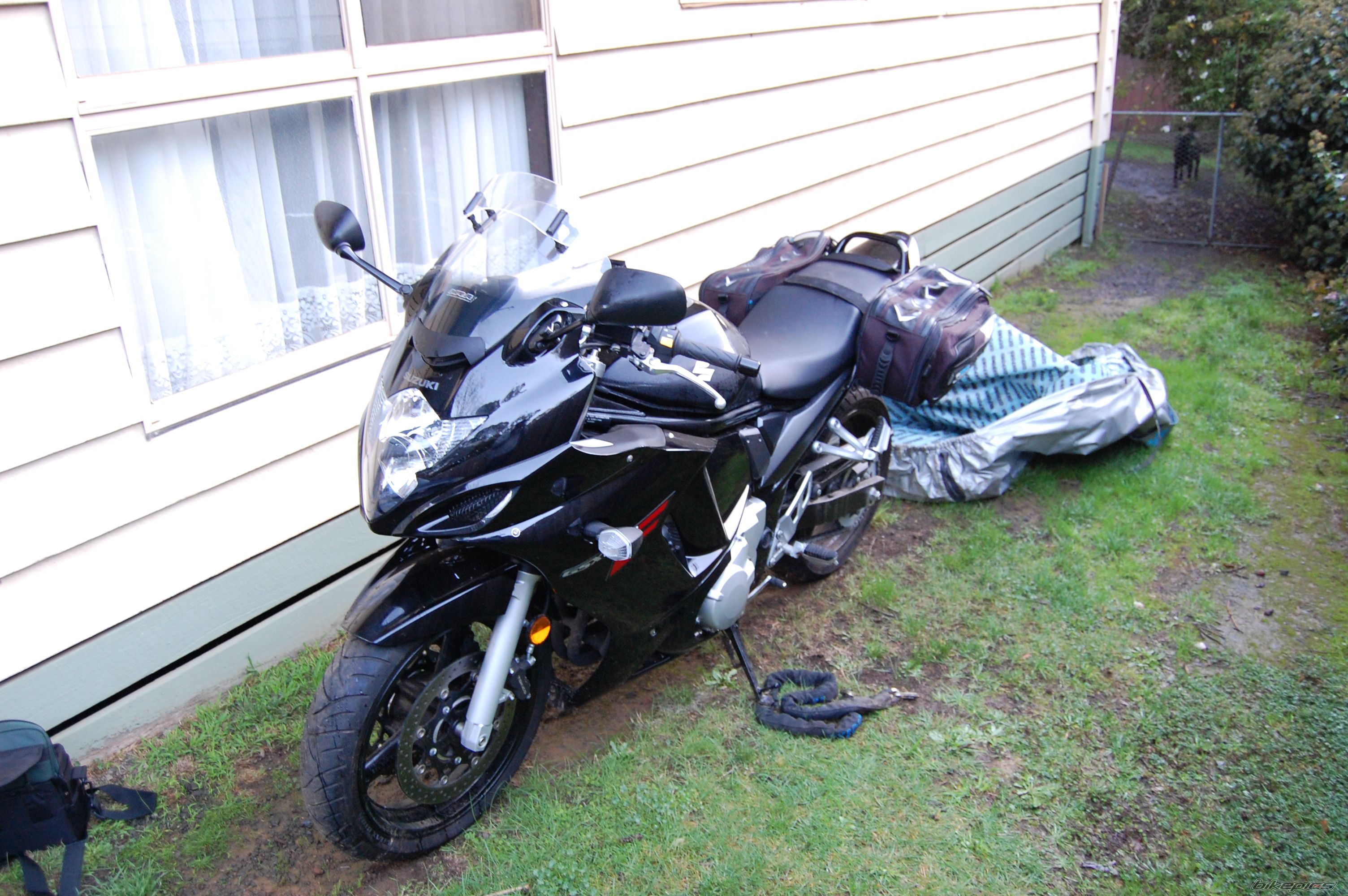 Photo 1837937