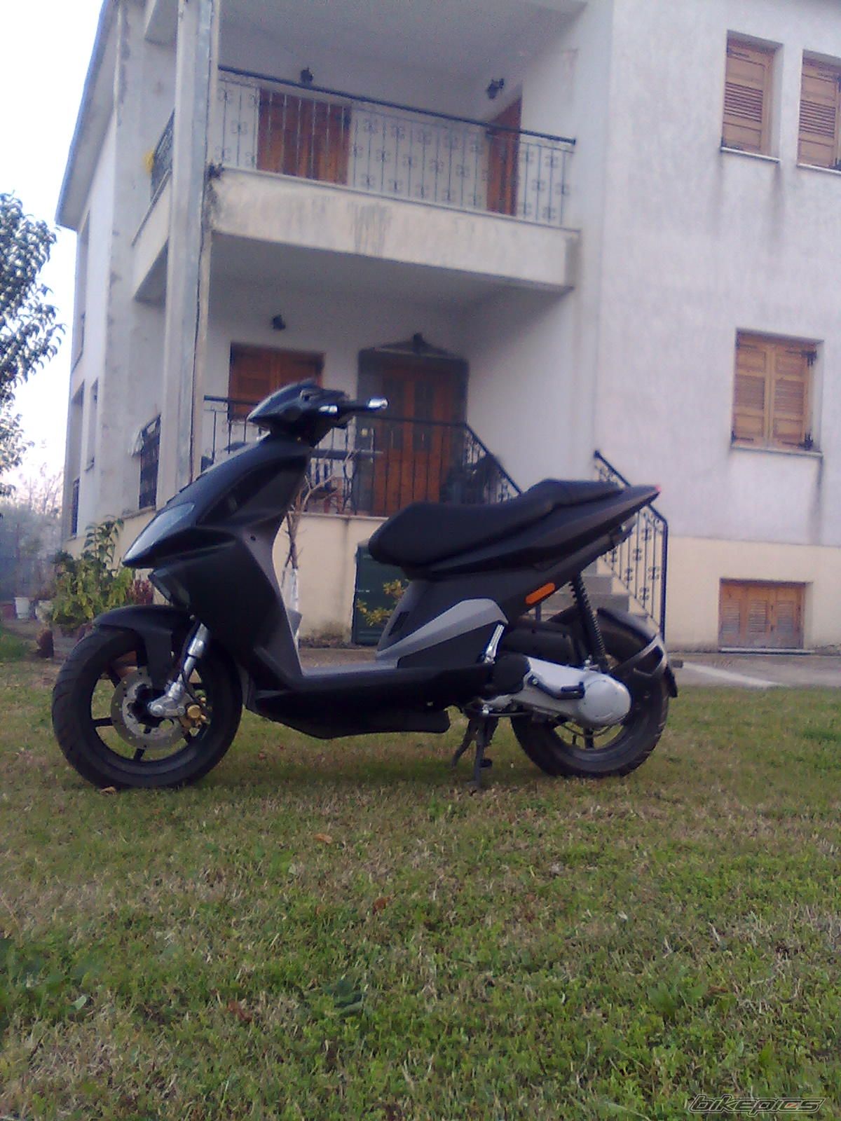 Photo 1838046