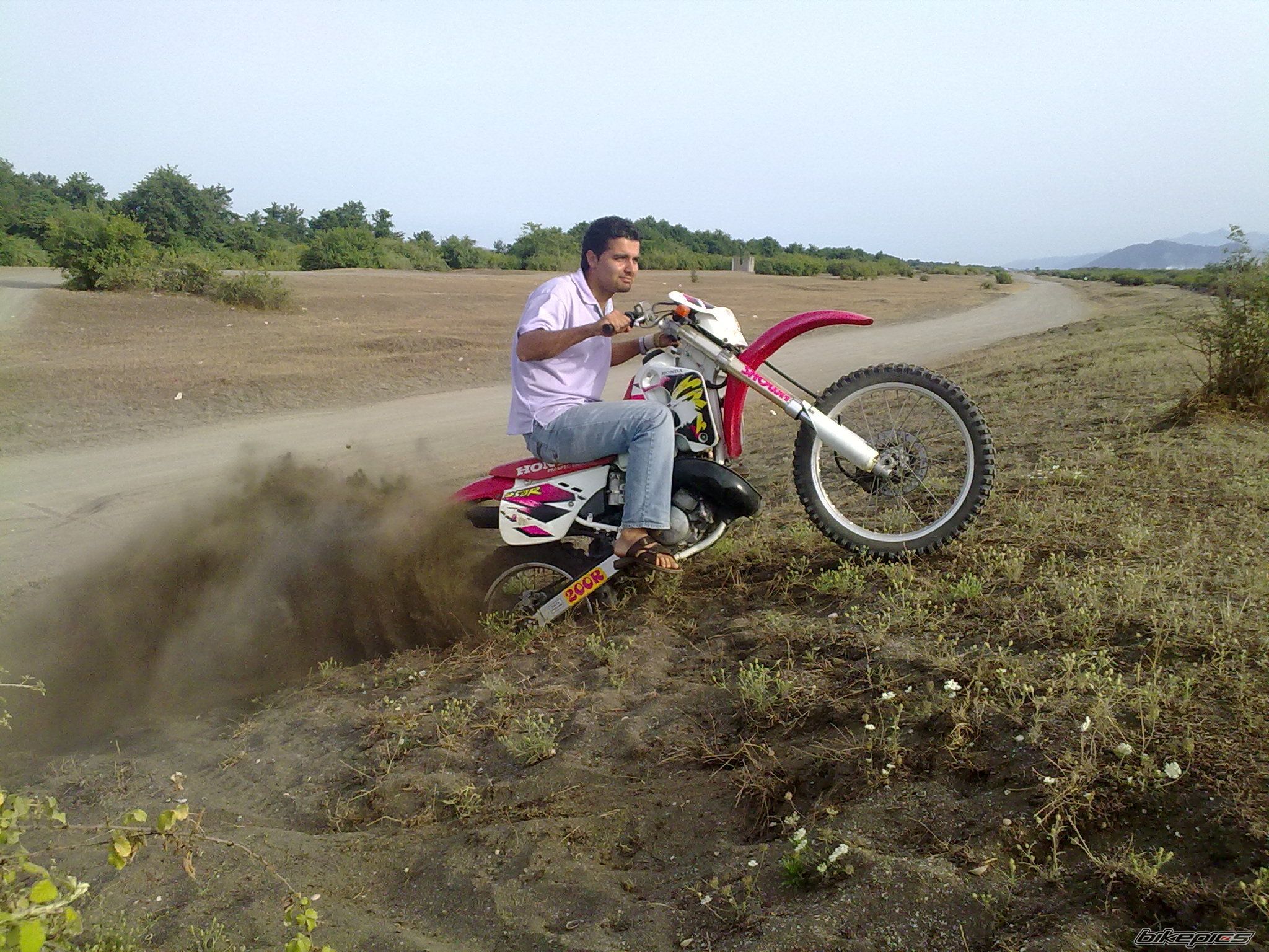 Photo 1838213