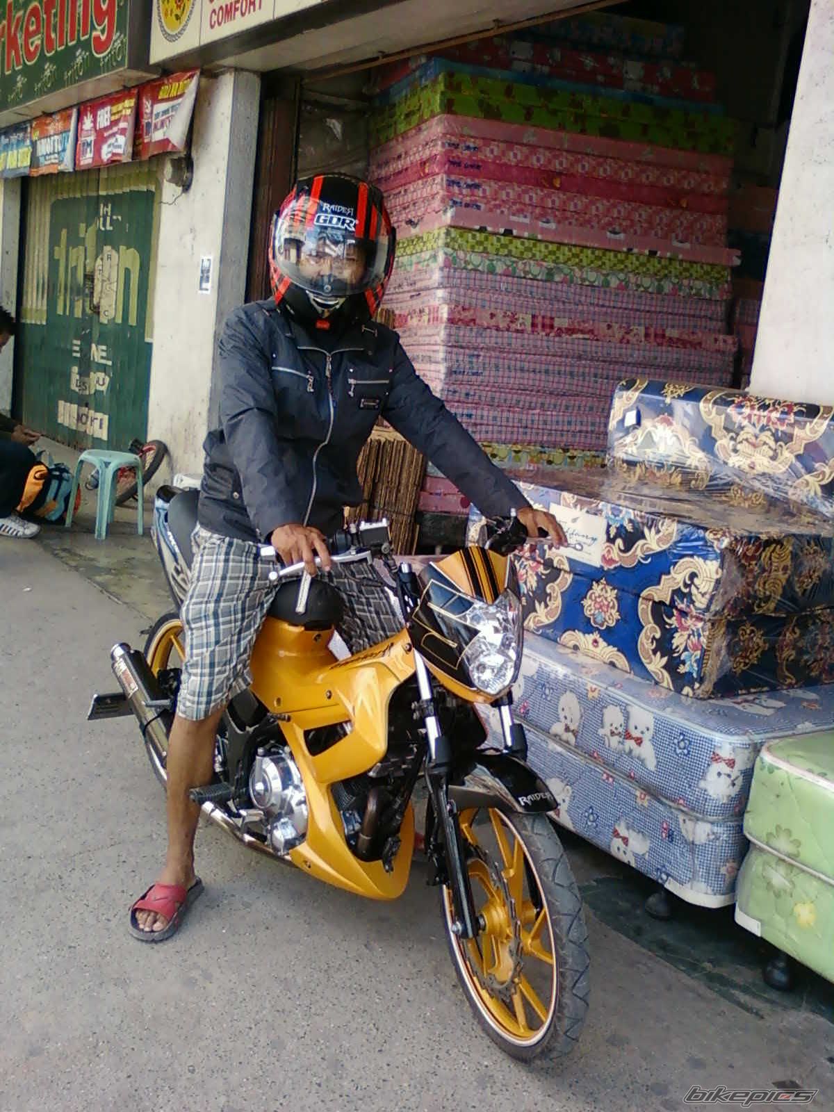 Photo 1838656