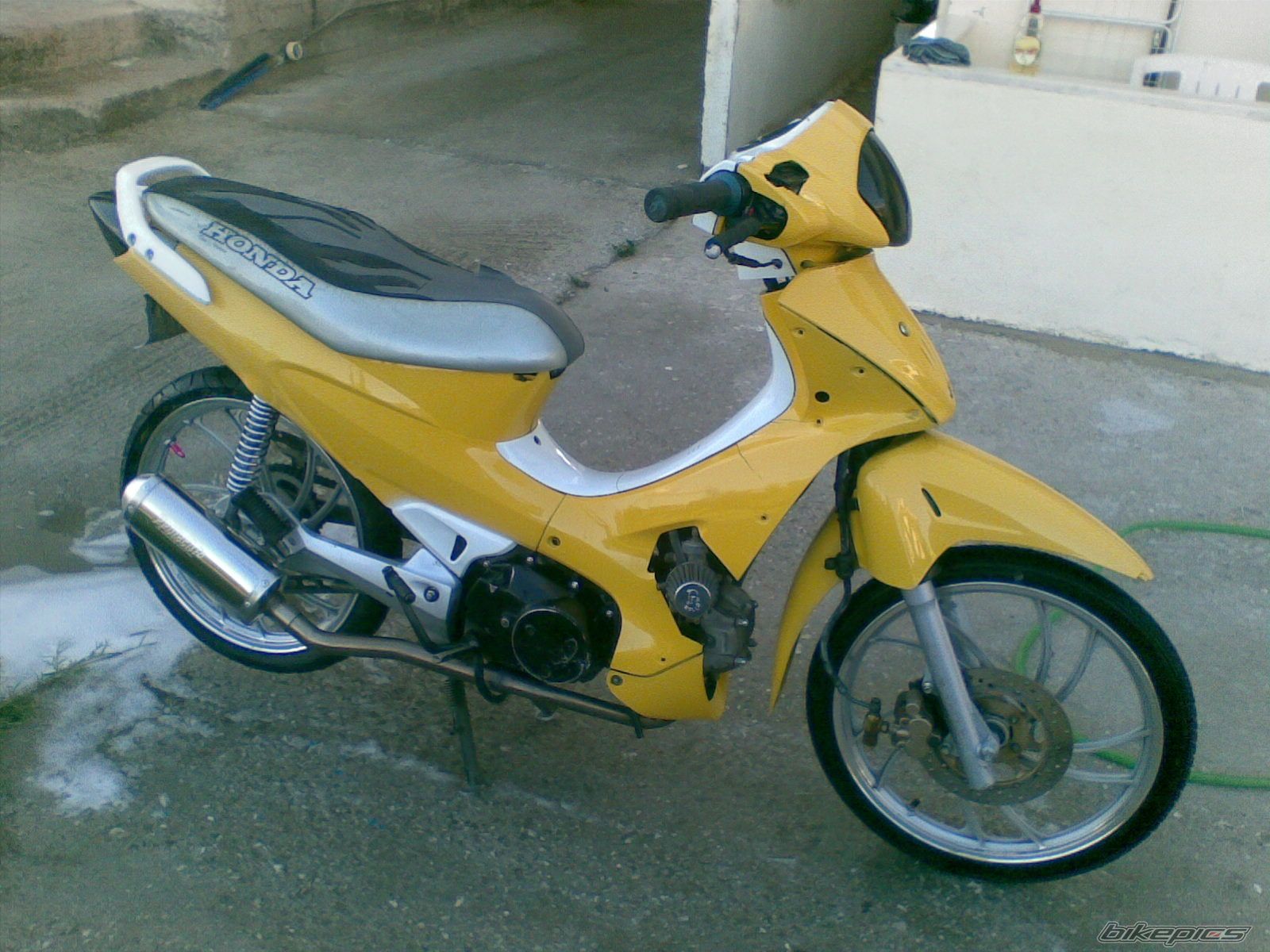 Photo 1838877