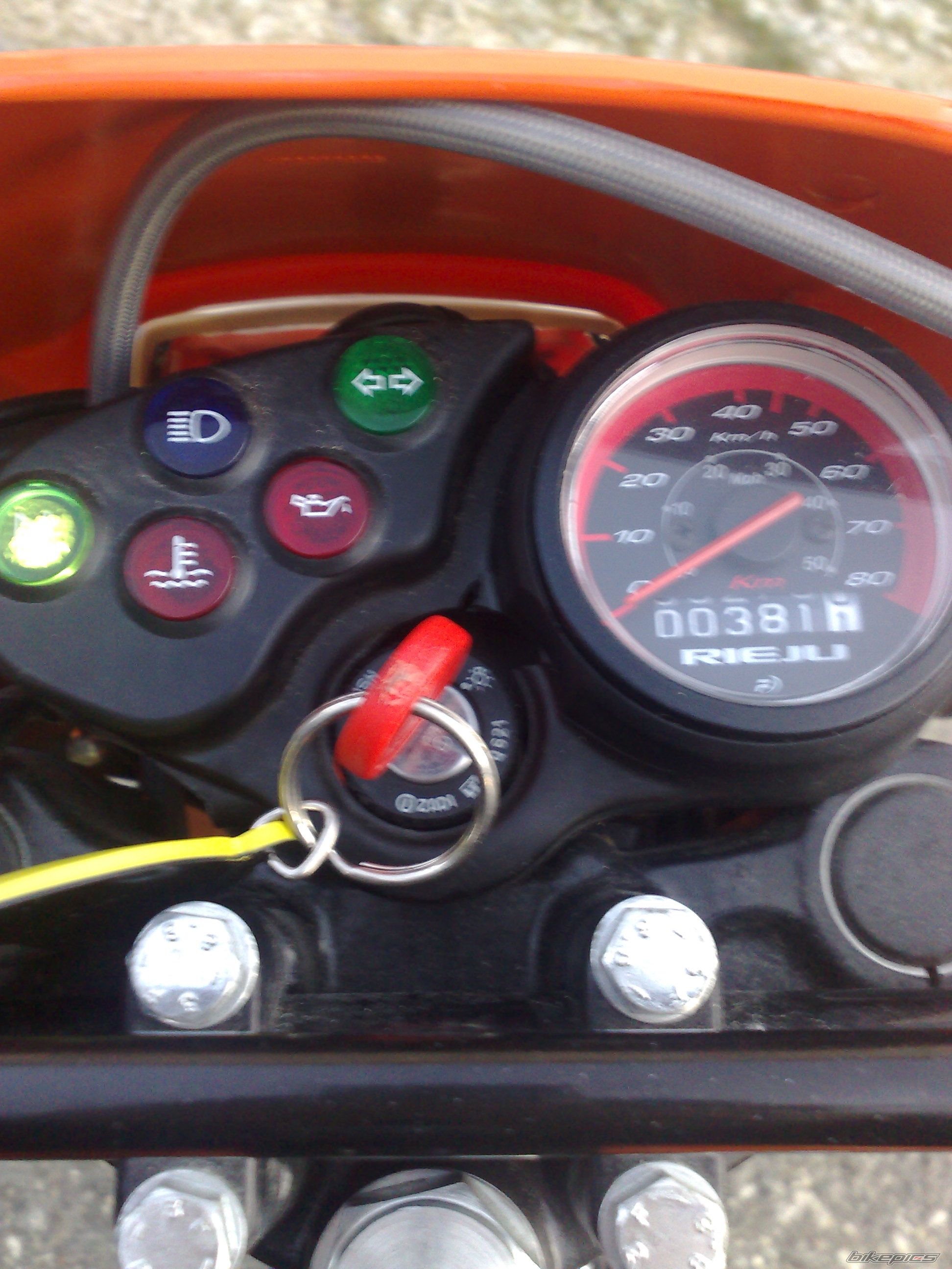Photo 1839165
