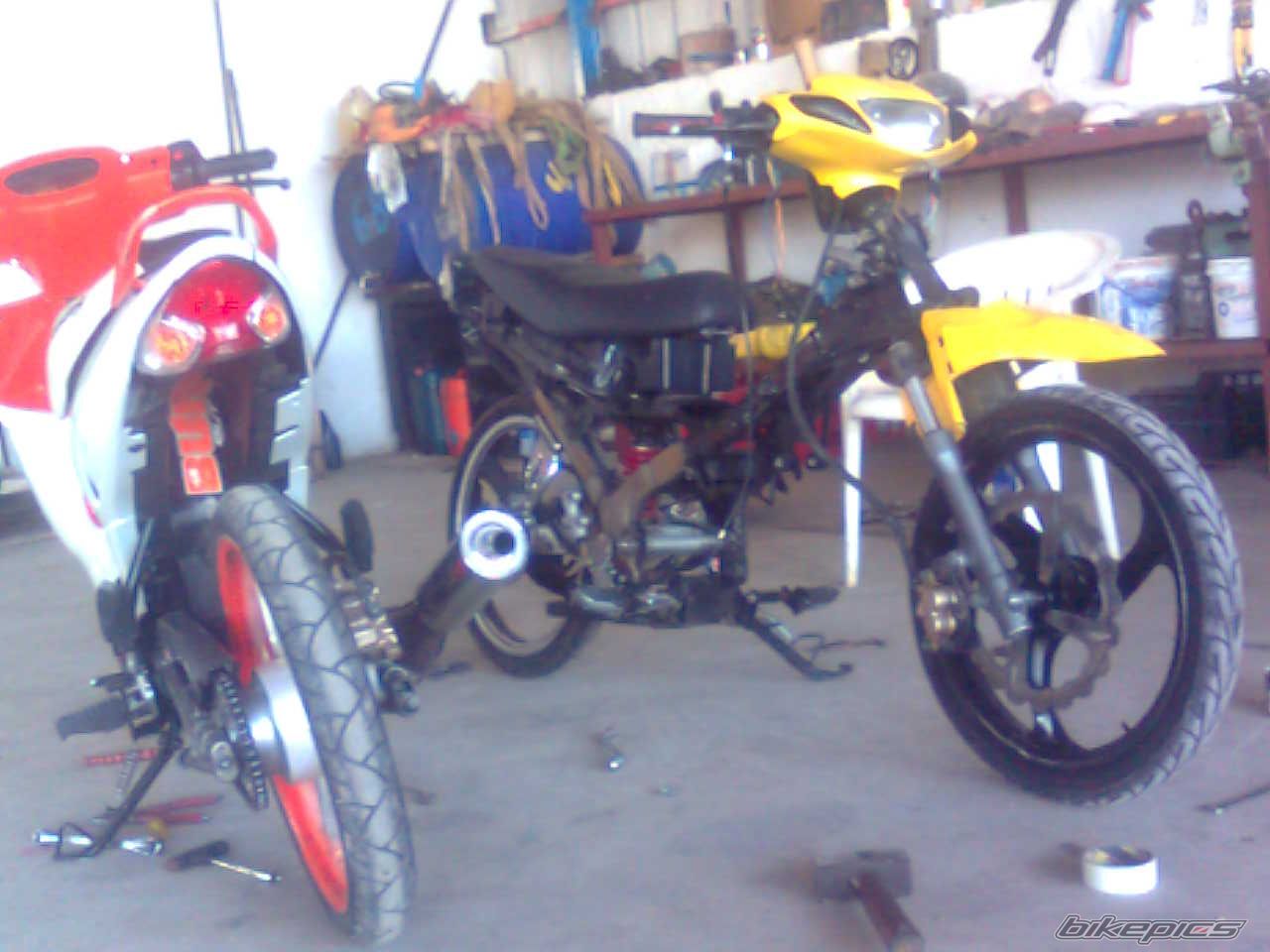 Photo 1839168