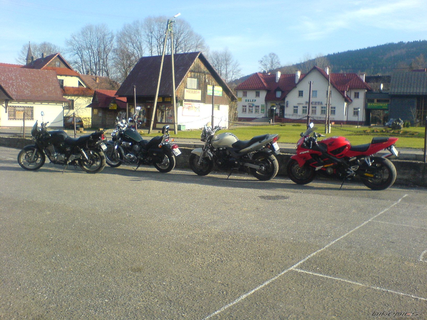 Photo 1839561