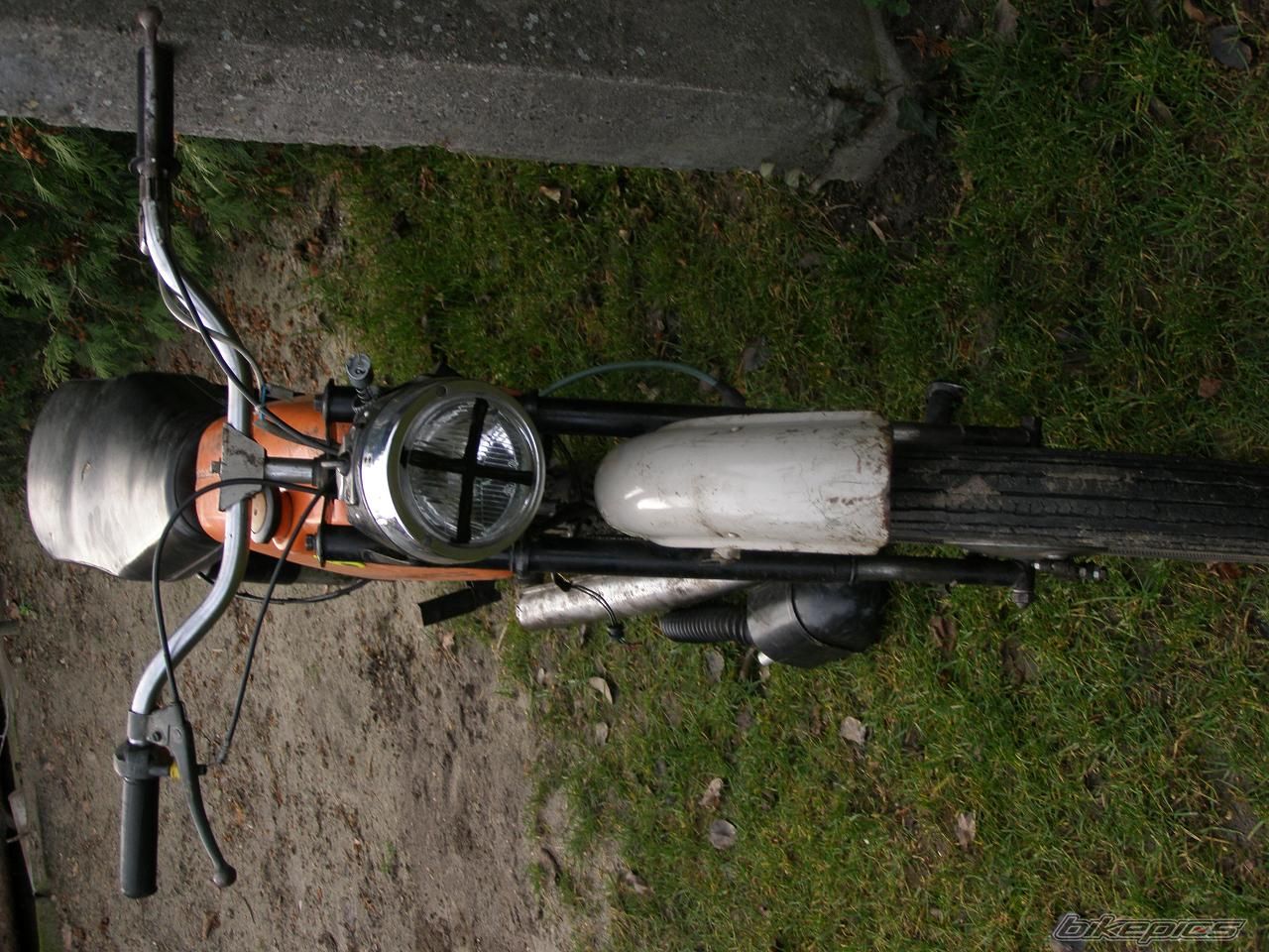 Photo 1839978