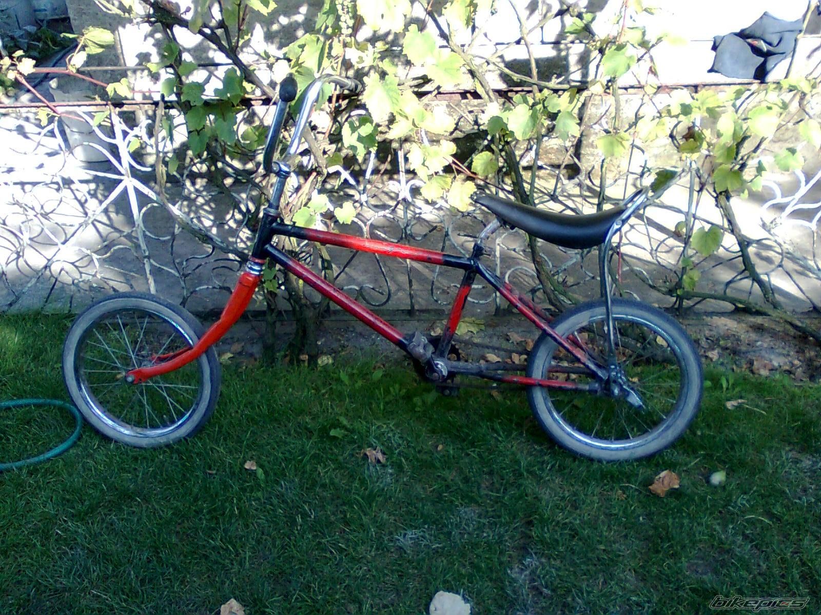 Photo 1840010