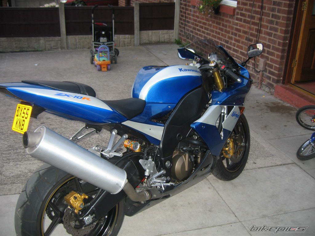 Photo 1840025
