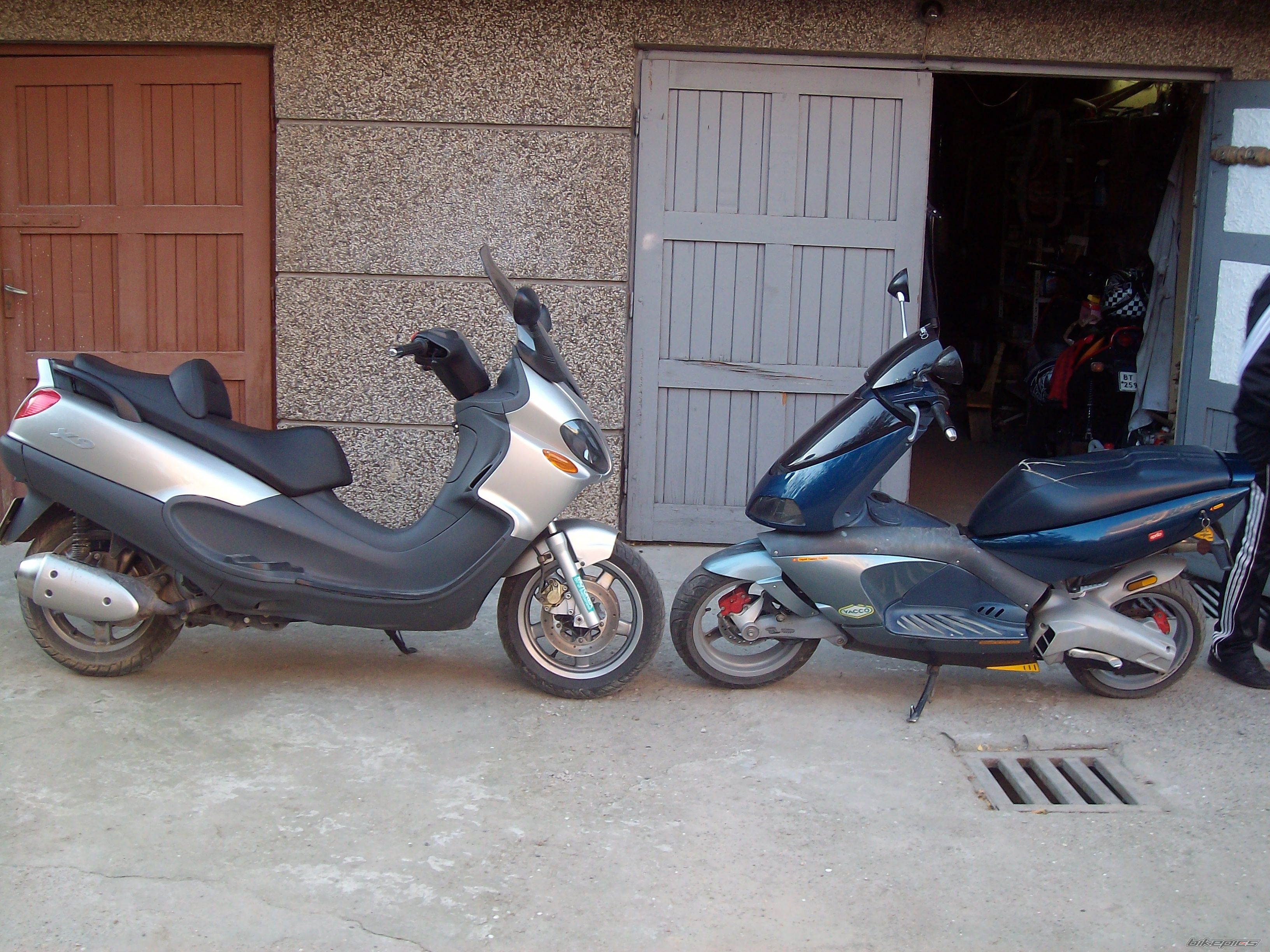 Photo 1840039