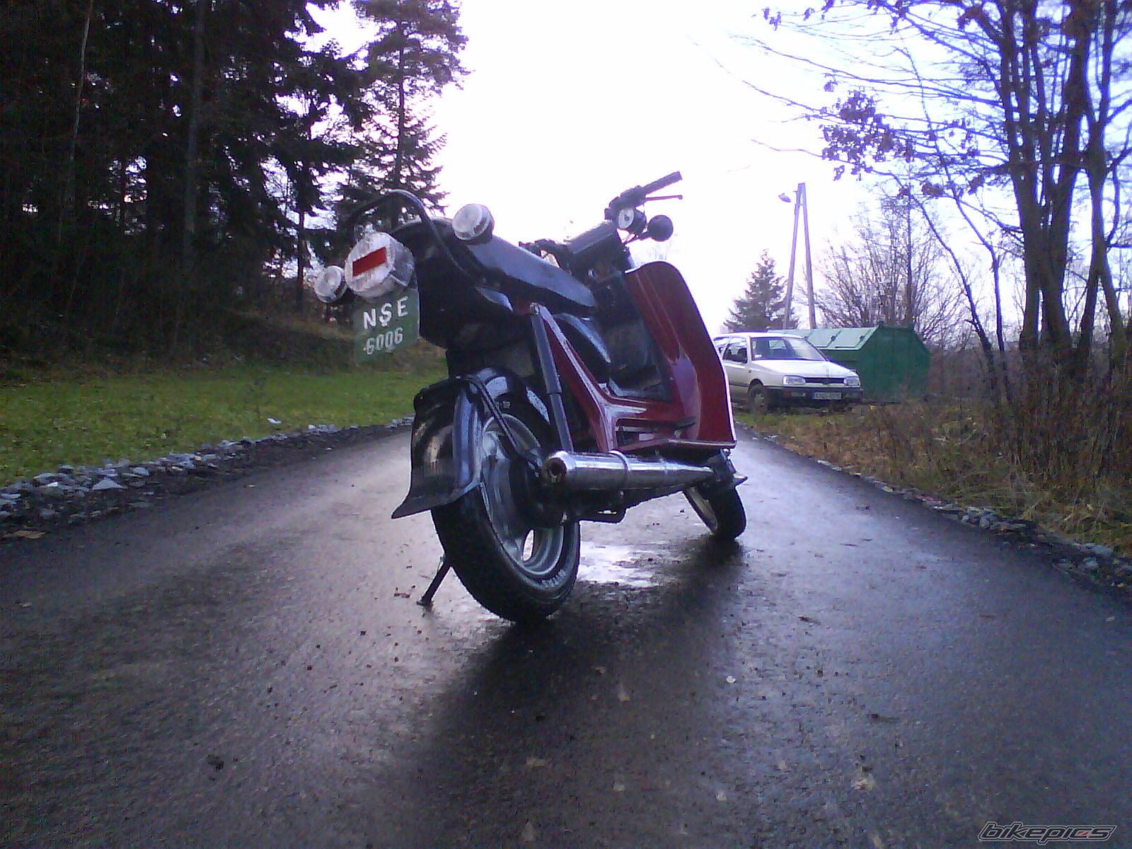 Photo 1840107