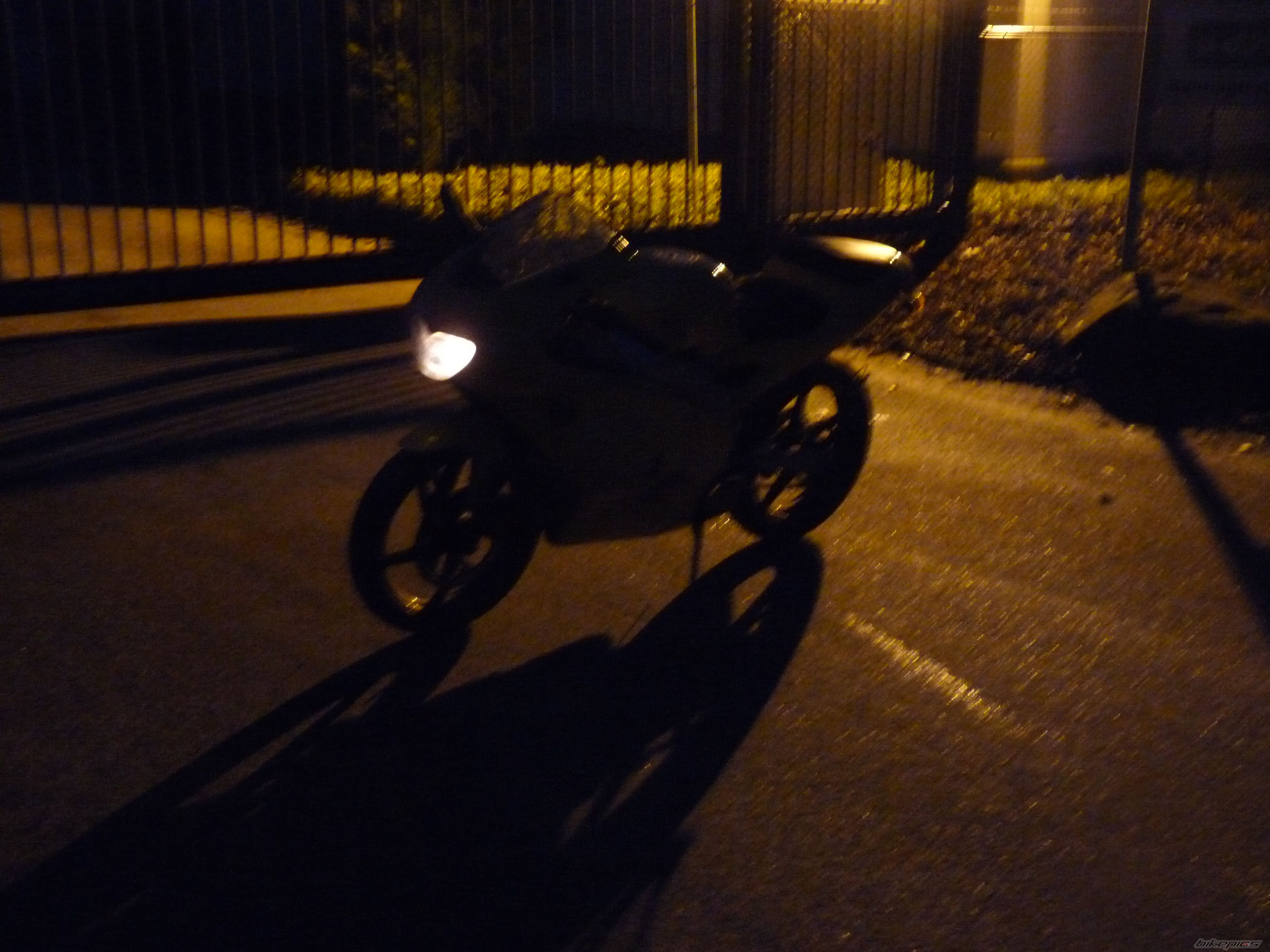 Photo 1840357
