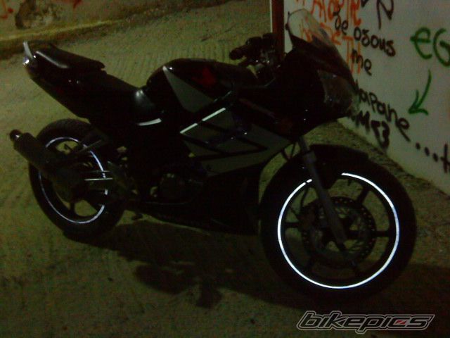 Photo 1840616