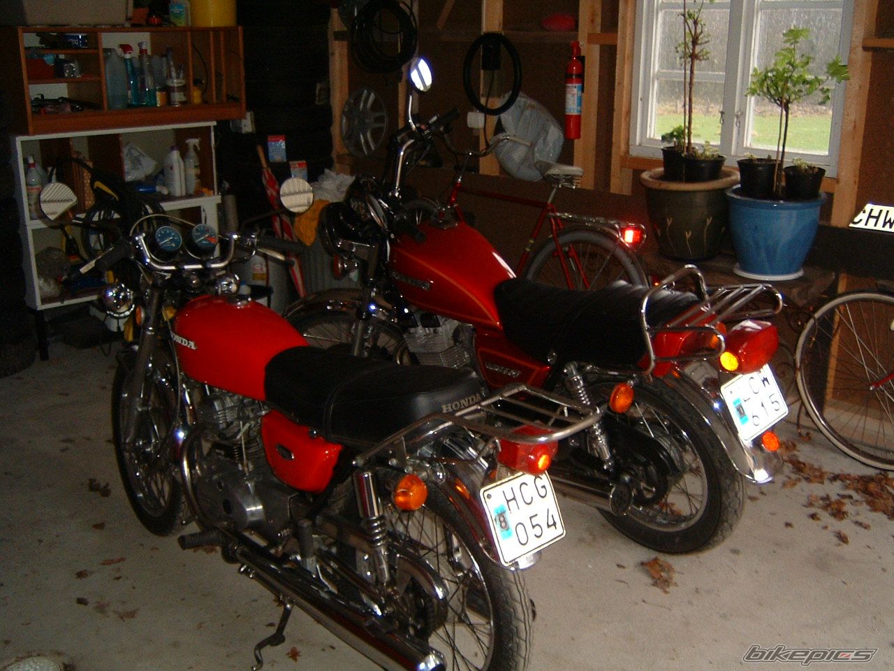 Photo 1840685