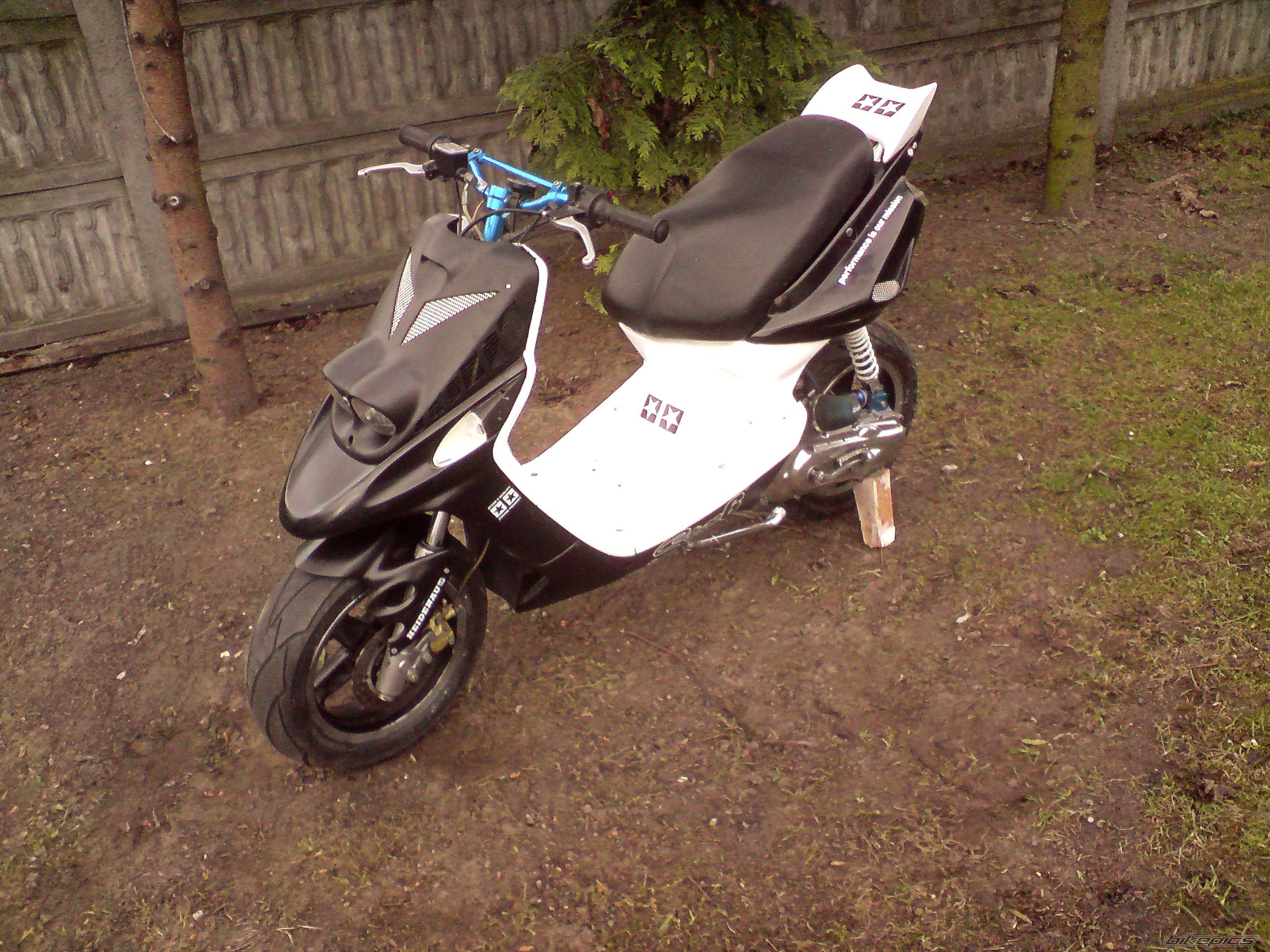 Photo 1840959