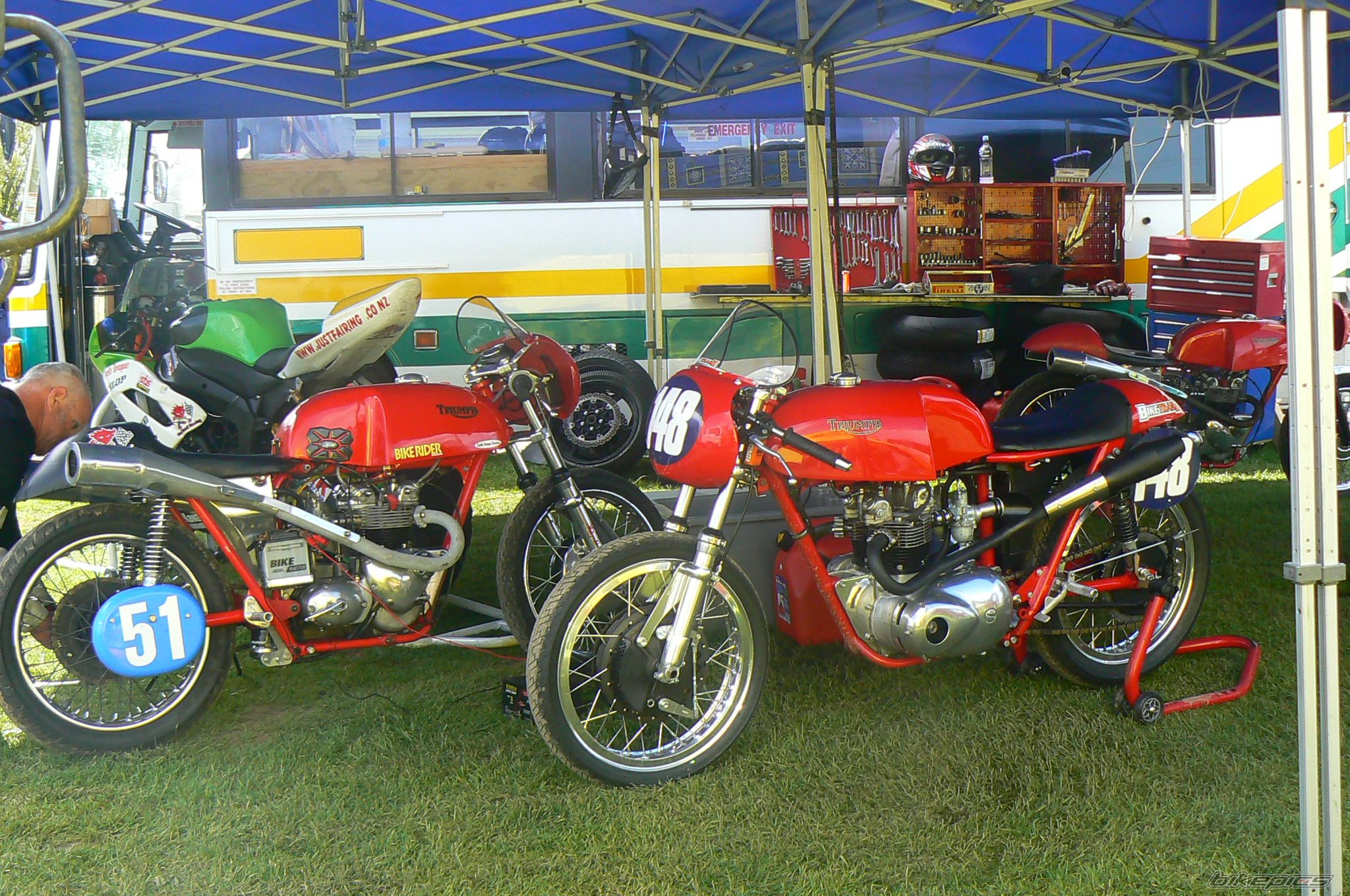 Photo 1841383