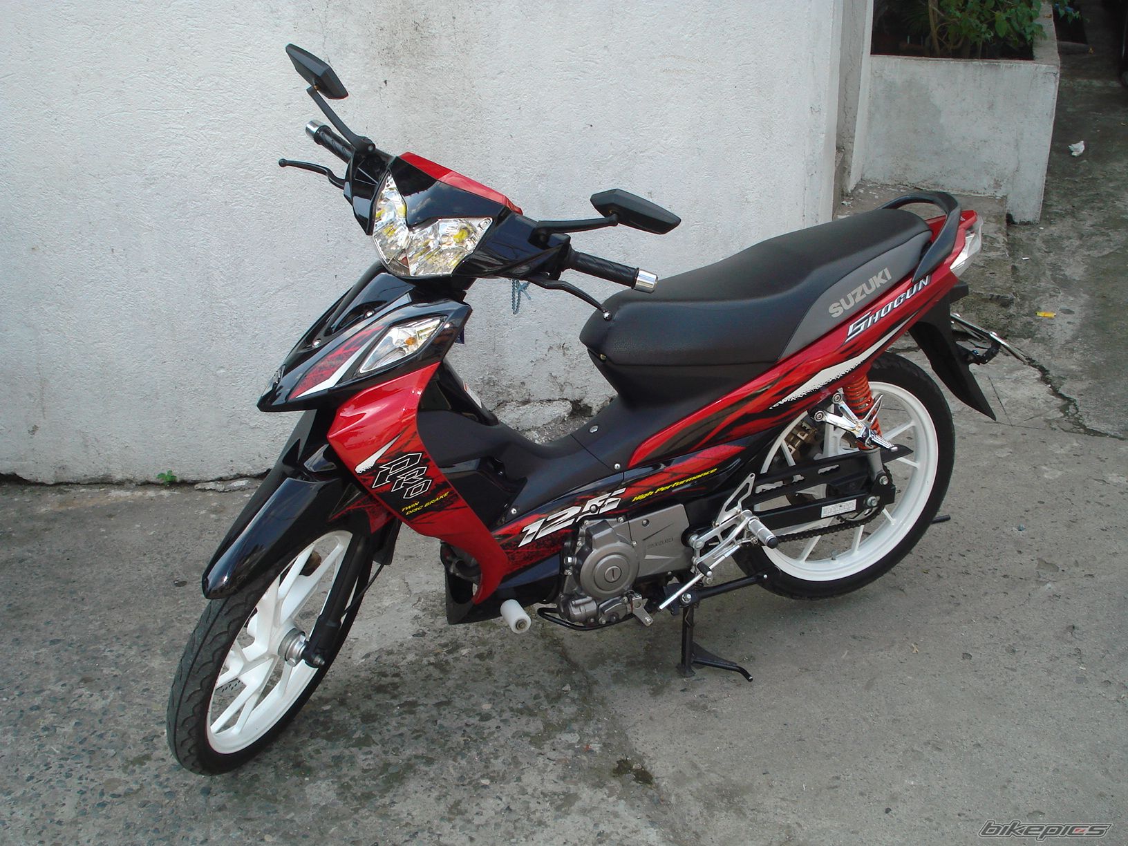 Photo 1841420