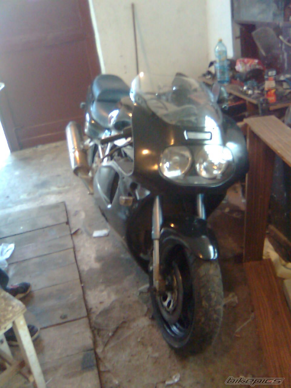 Photo 1841654