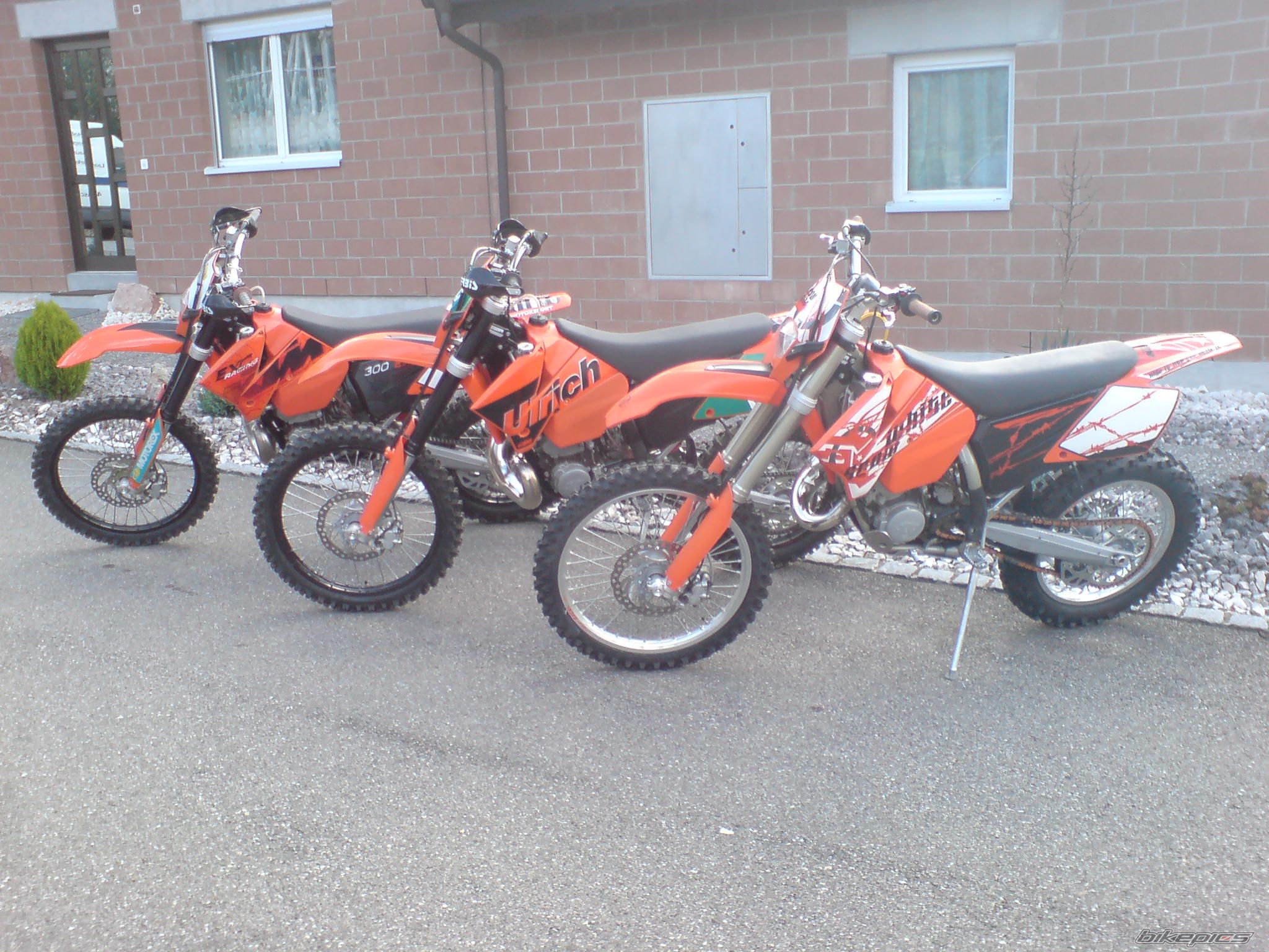 Photo 1841681