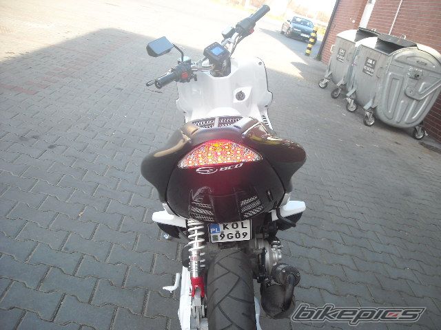 Photo 1841704